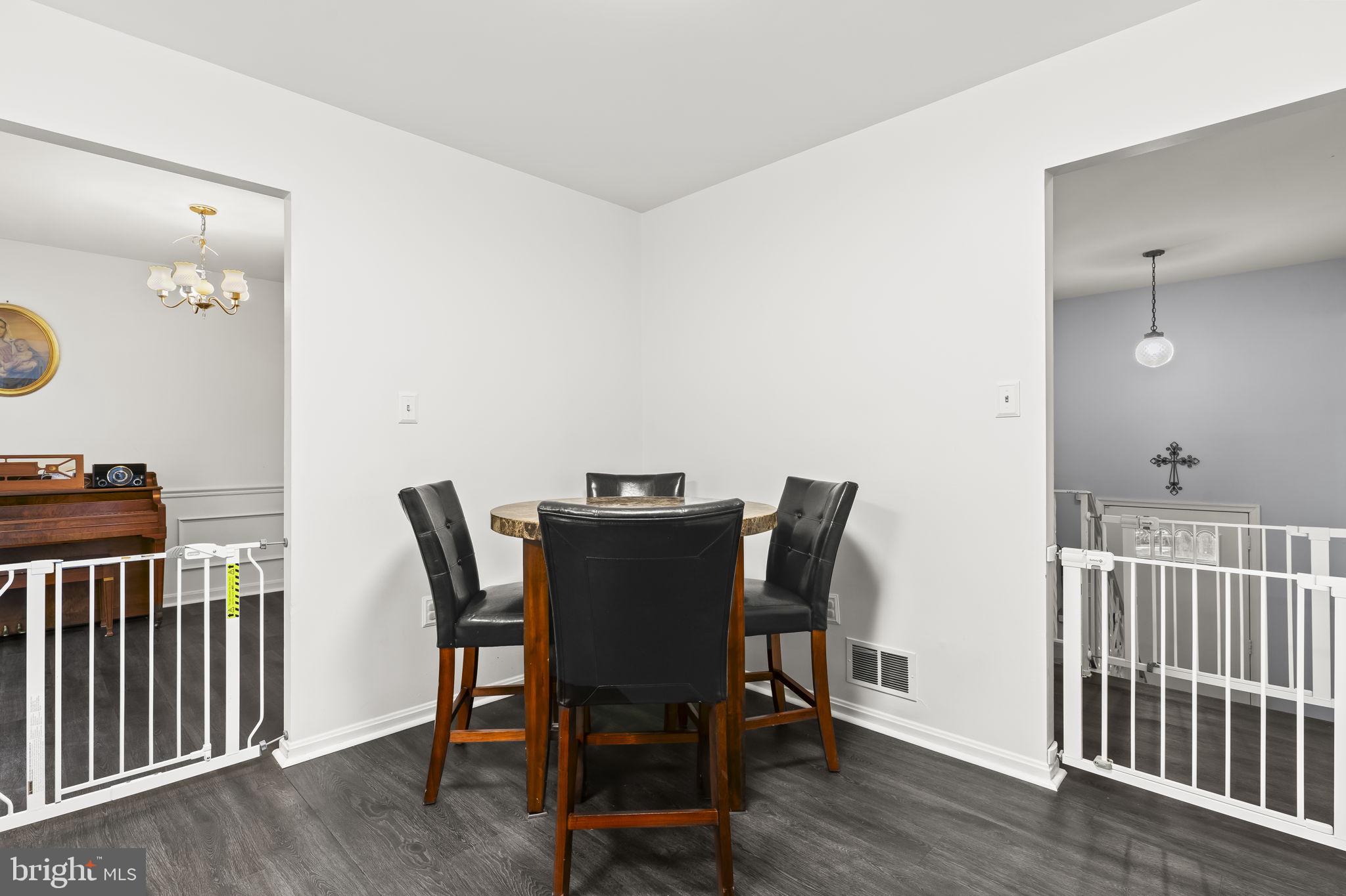 APPLE GROVE - Residential