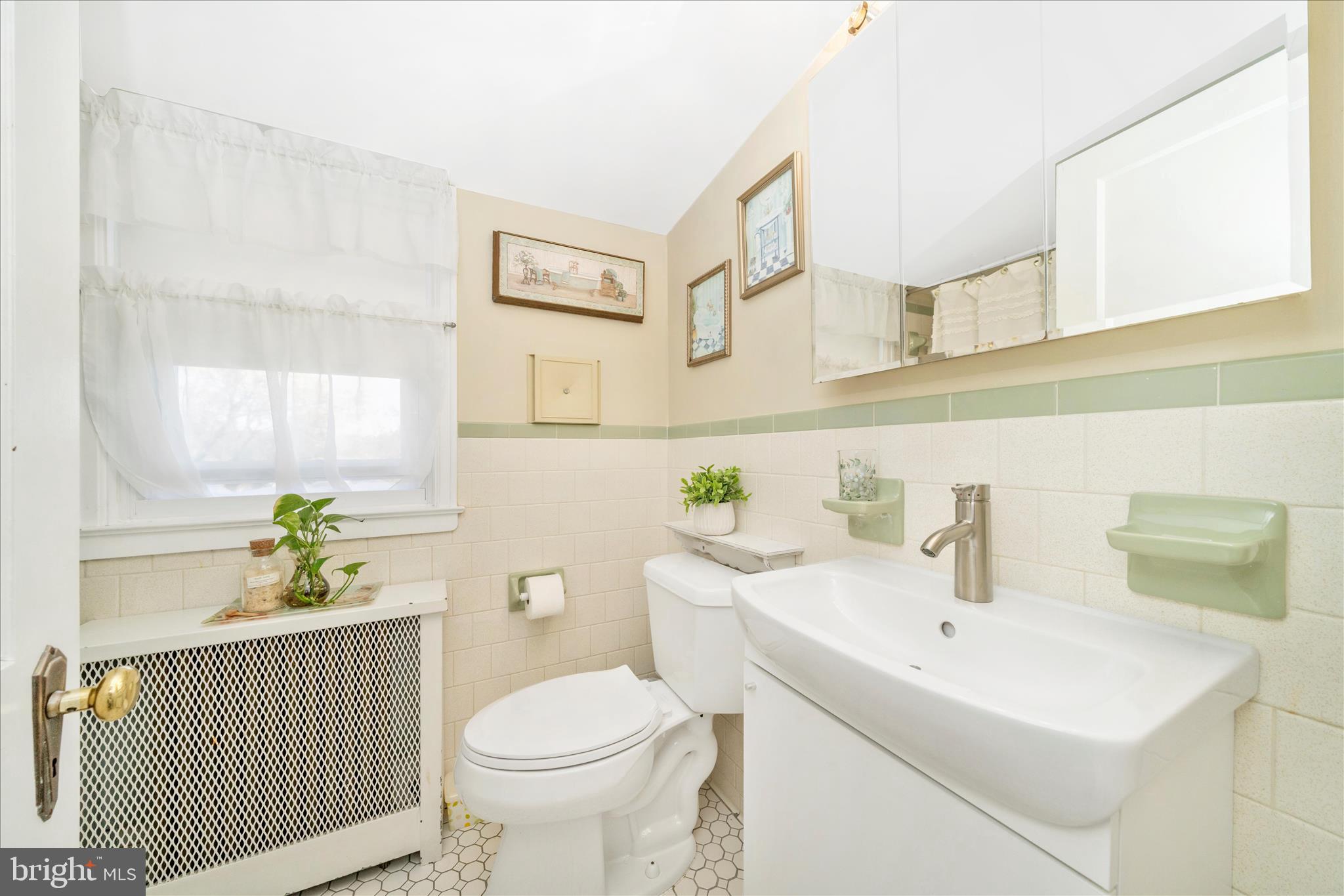 HALETHORPE HEIGHTS - Residential