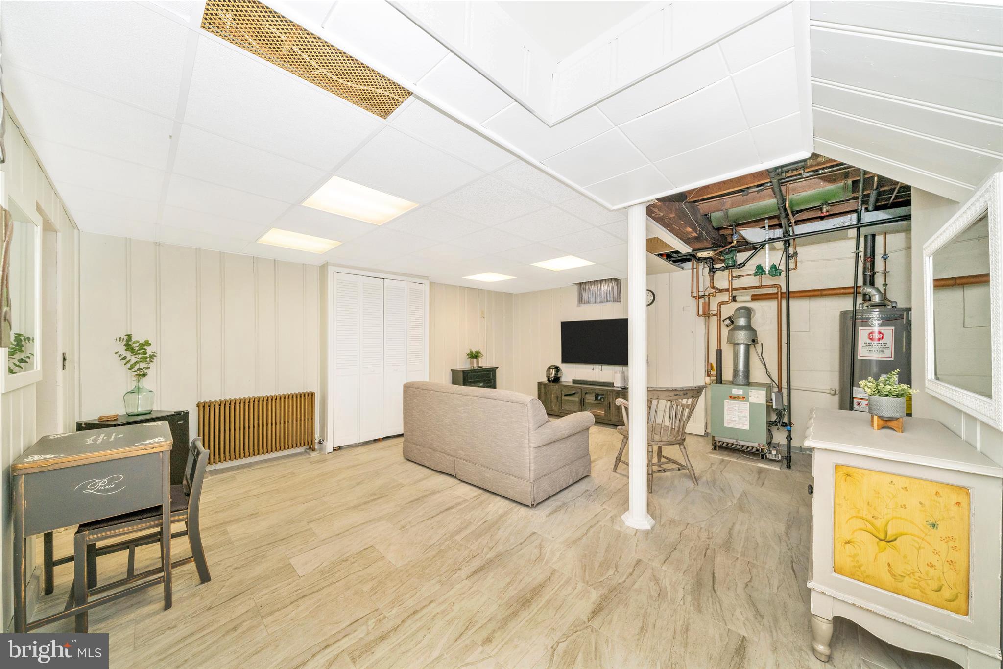 HALETHORPE HEIGHTS - Residential