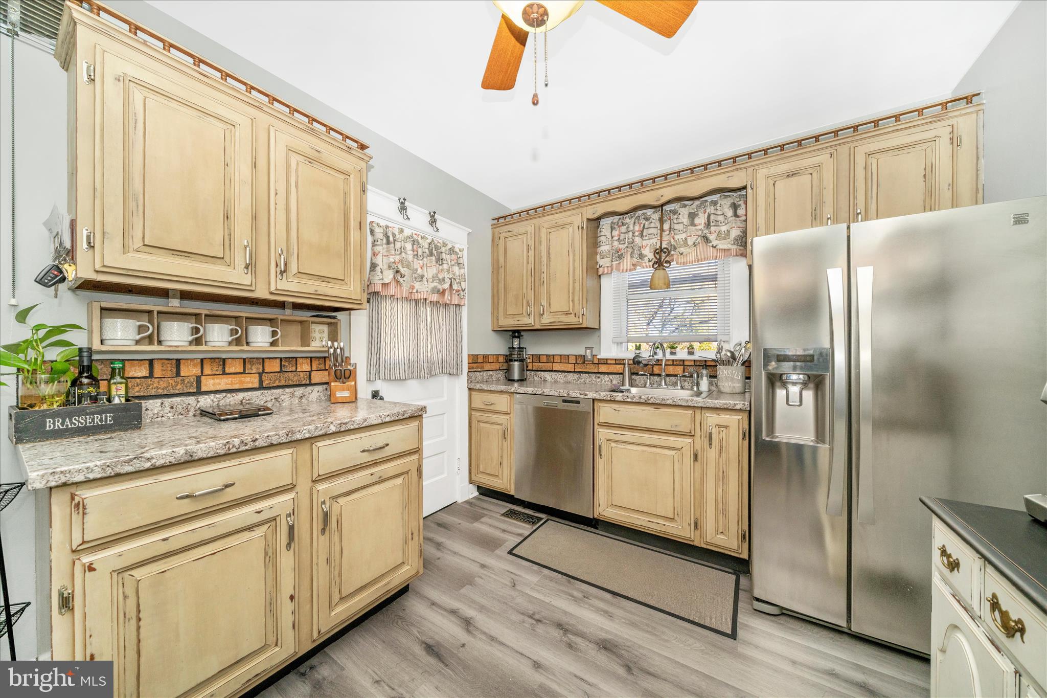 HALETHORPE HEIGHTS - Residential