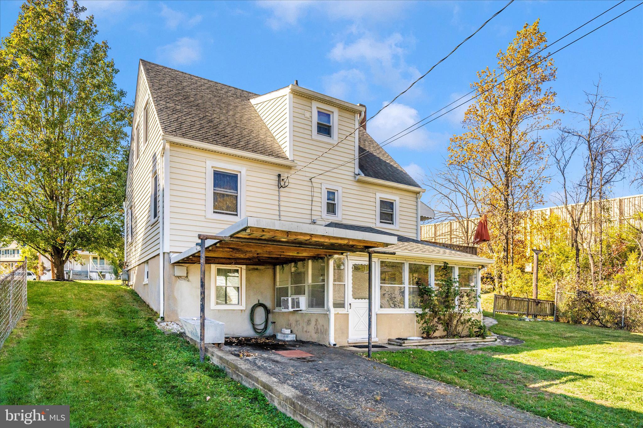 HALETHORPE HEIGHTS - Residential