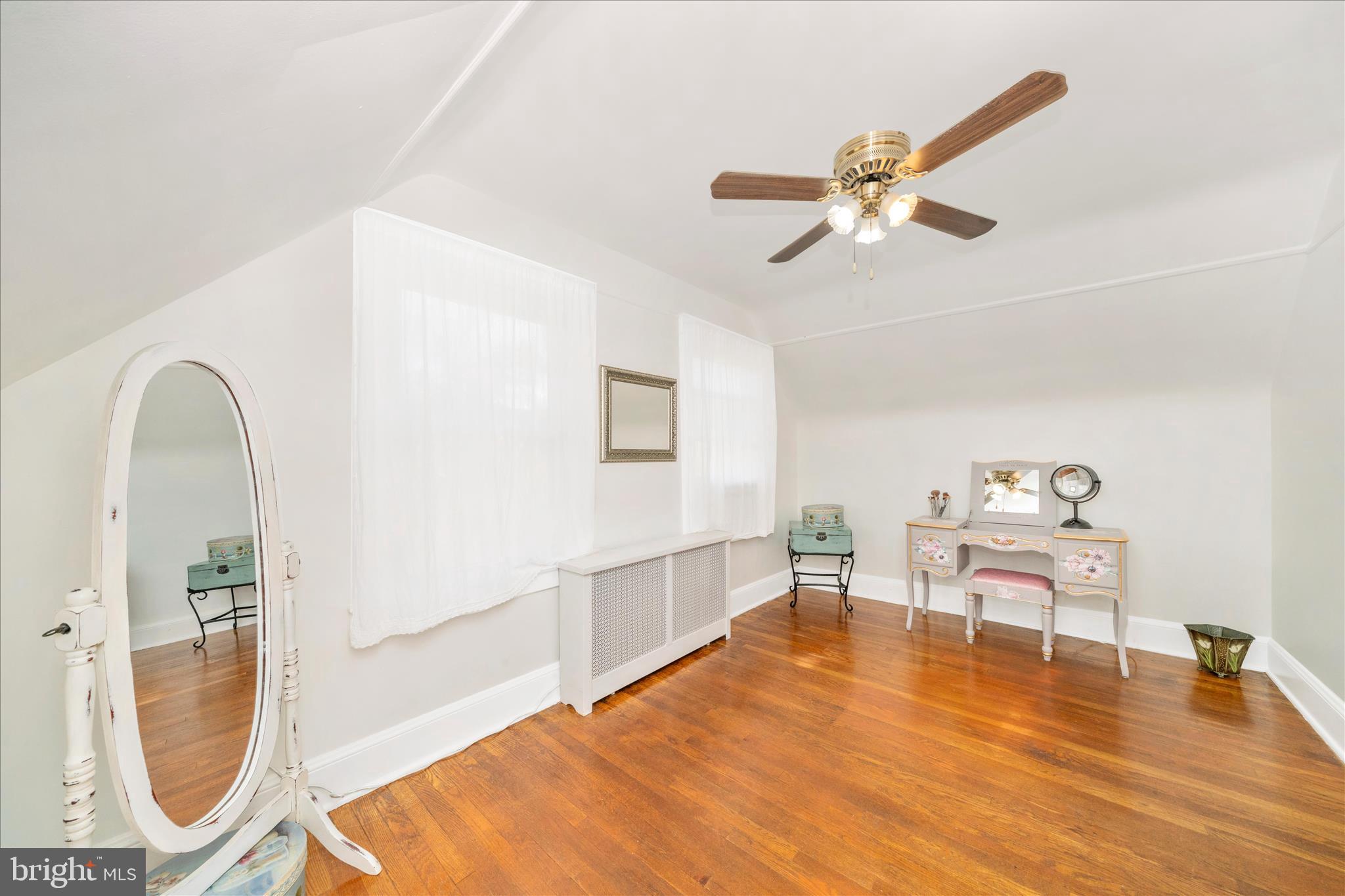 HALETHORPE HEIGHTS - Residential