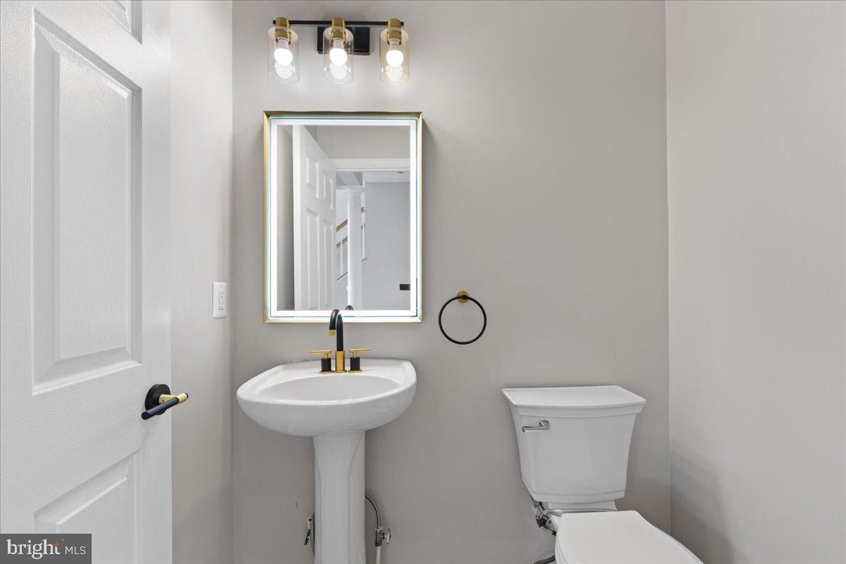 PRINCE WILLIAM TOWN CENTER - Residential