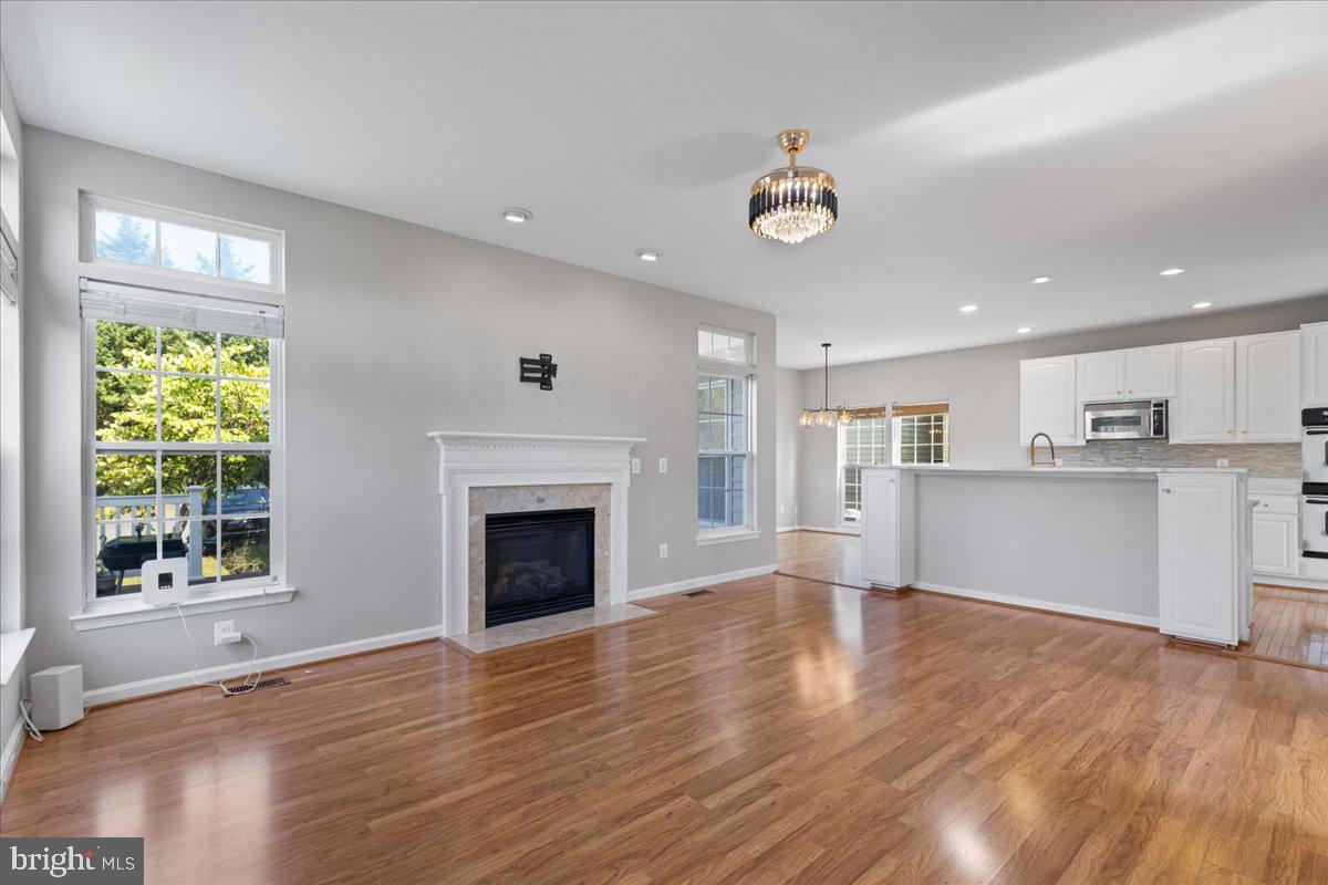 PRINCE WILLIAM TOWN CENTER - Residential