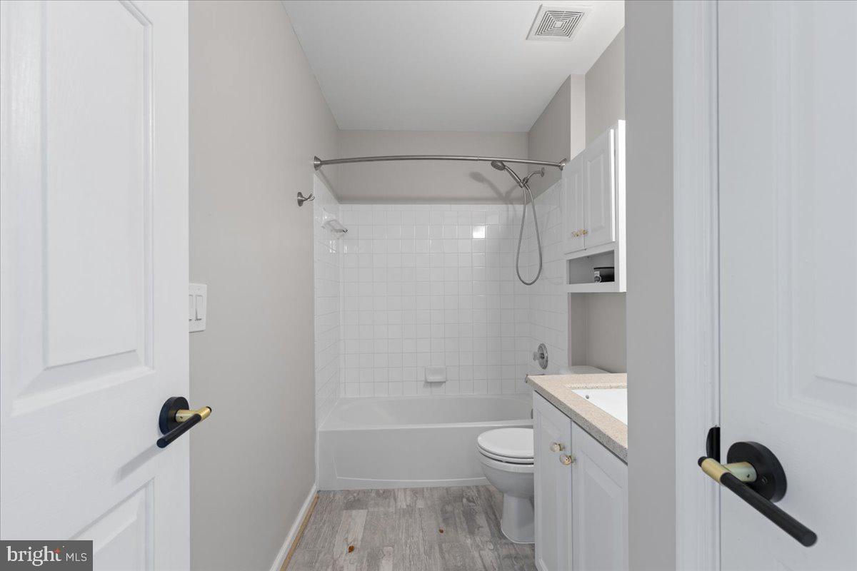 PRINCE WILLIAM TOWN CENTER - Residential