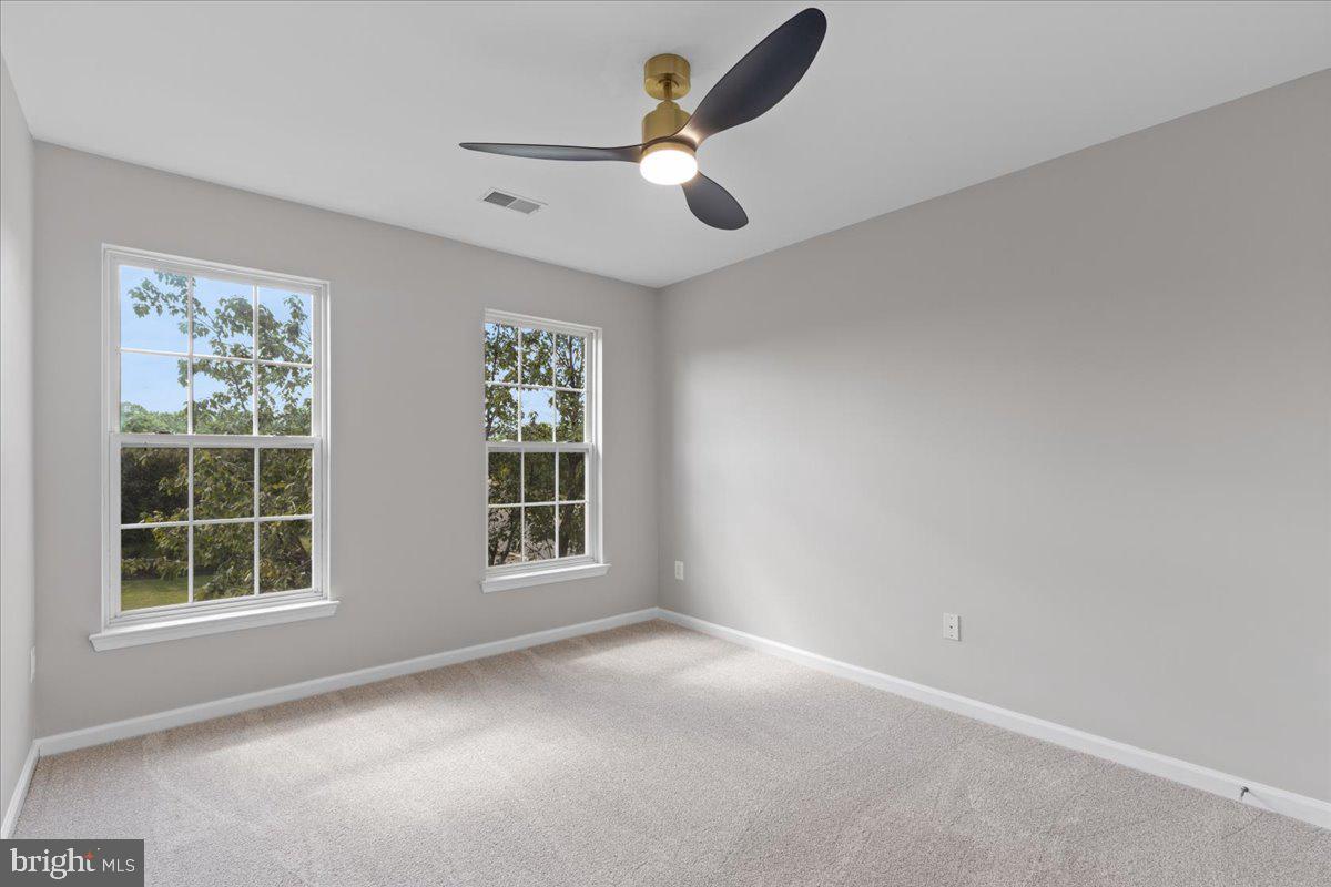 PRINCE WILLIAM TOWN CENTER - Residential