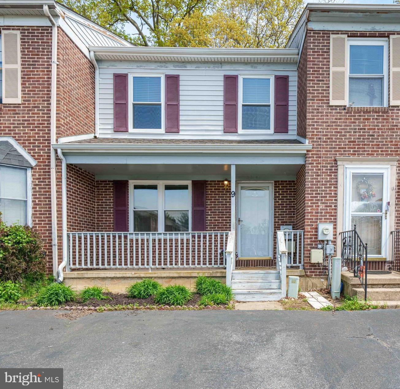 EDINBURGH VILLAS - Residential