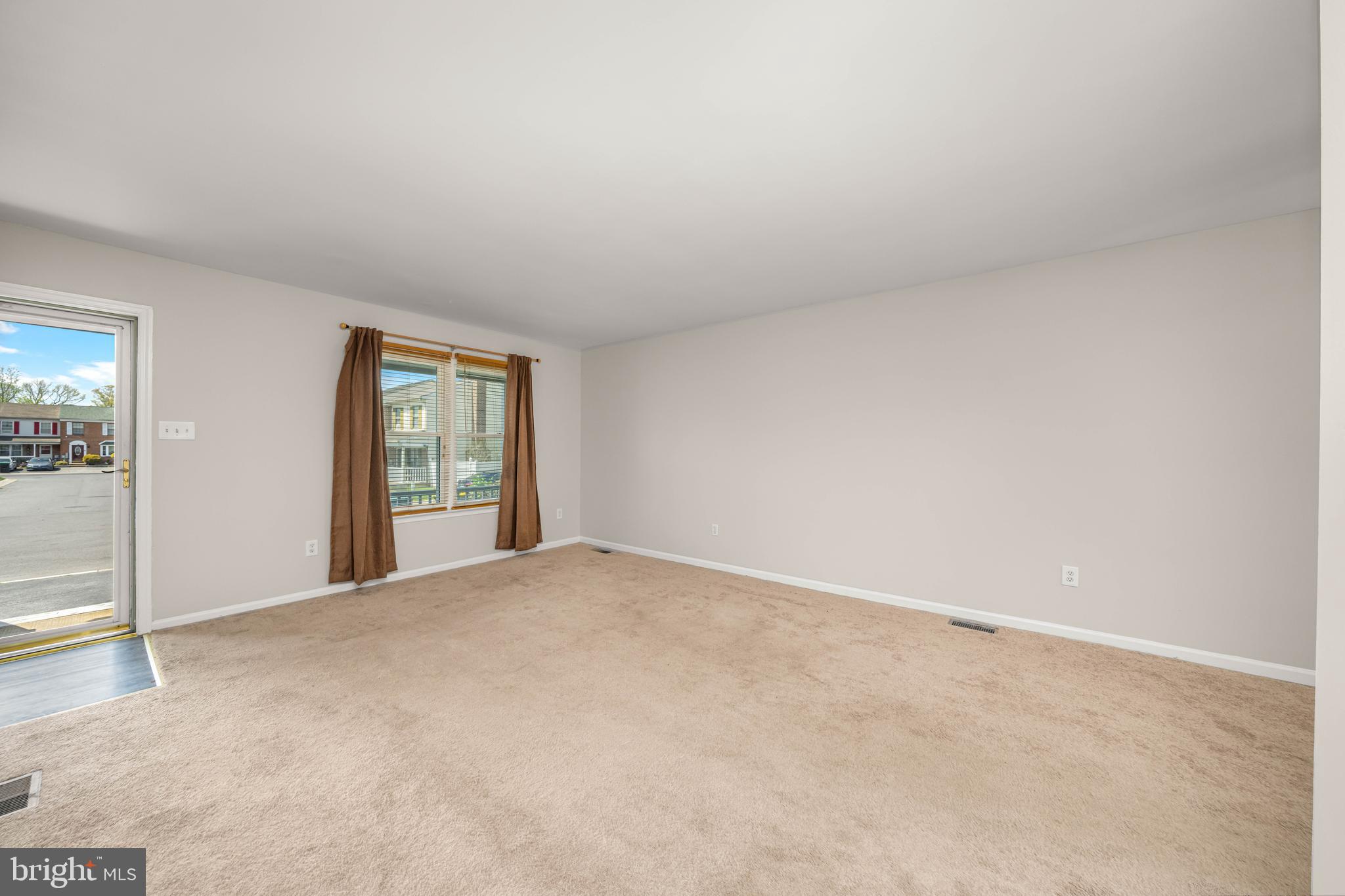 EDINBURGH VILLAS - Residential