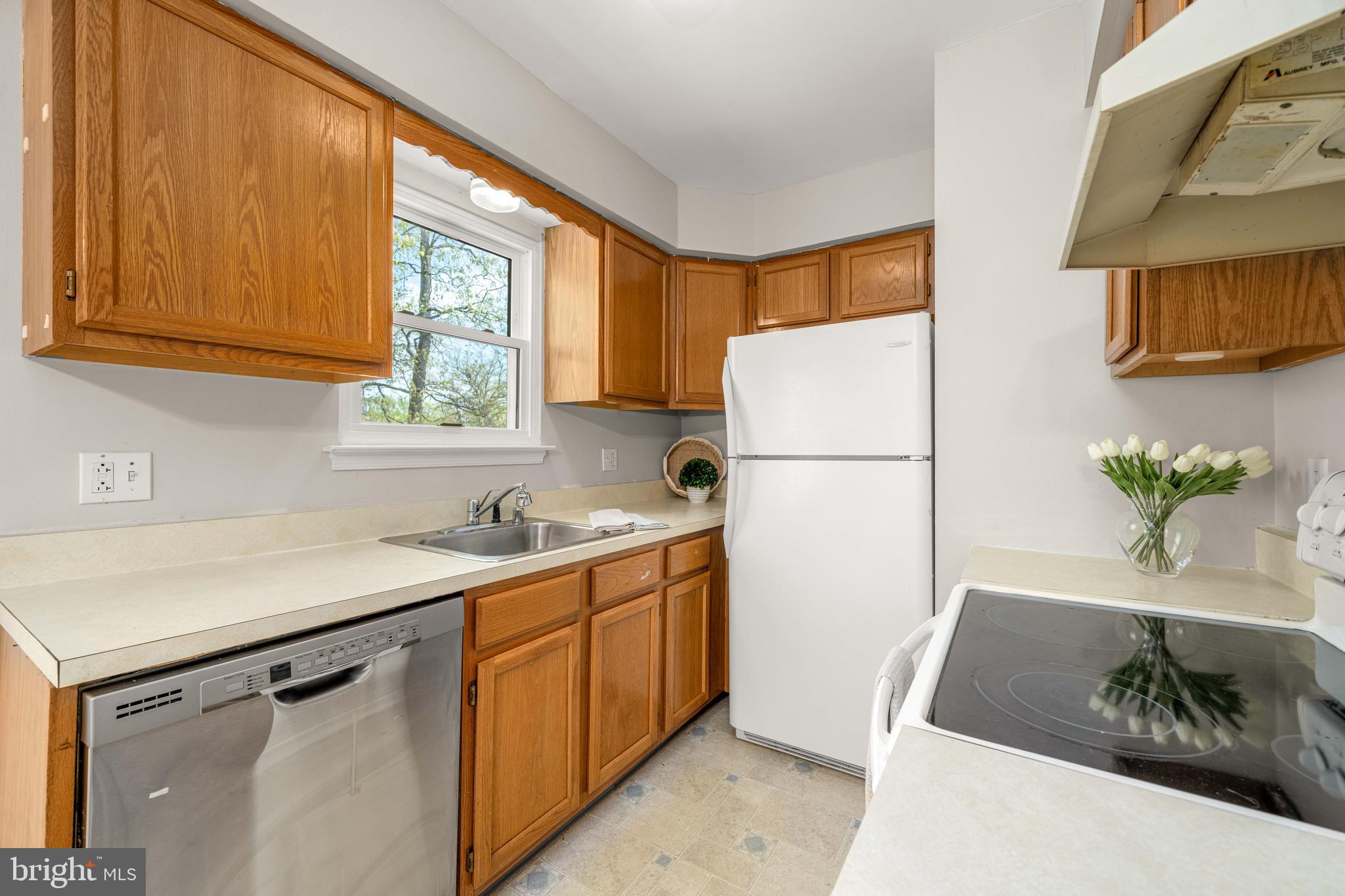 EDINBURGH VILLAS - Residential