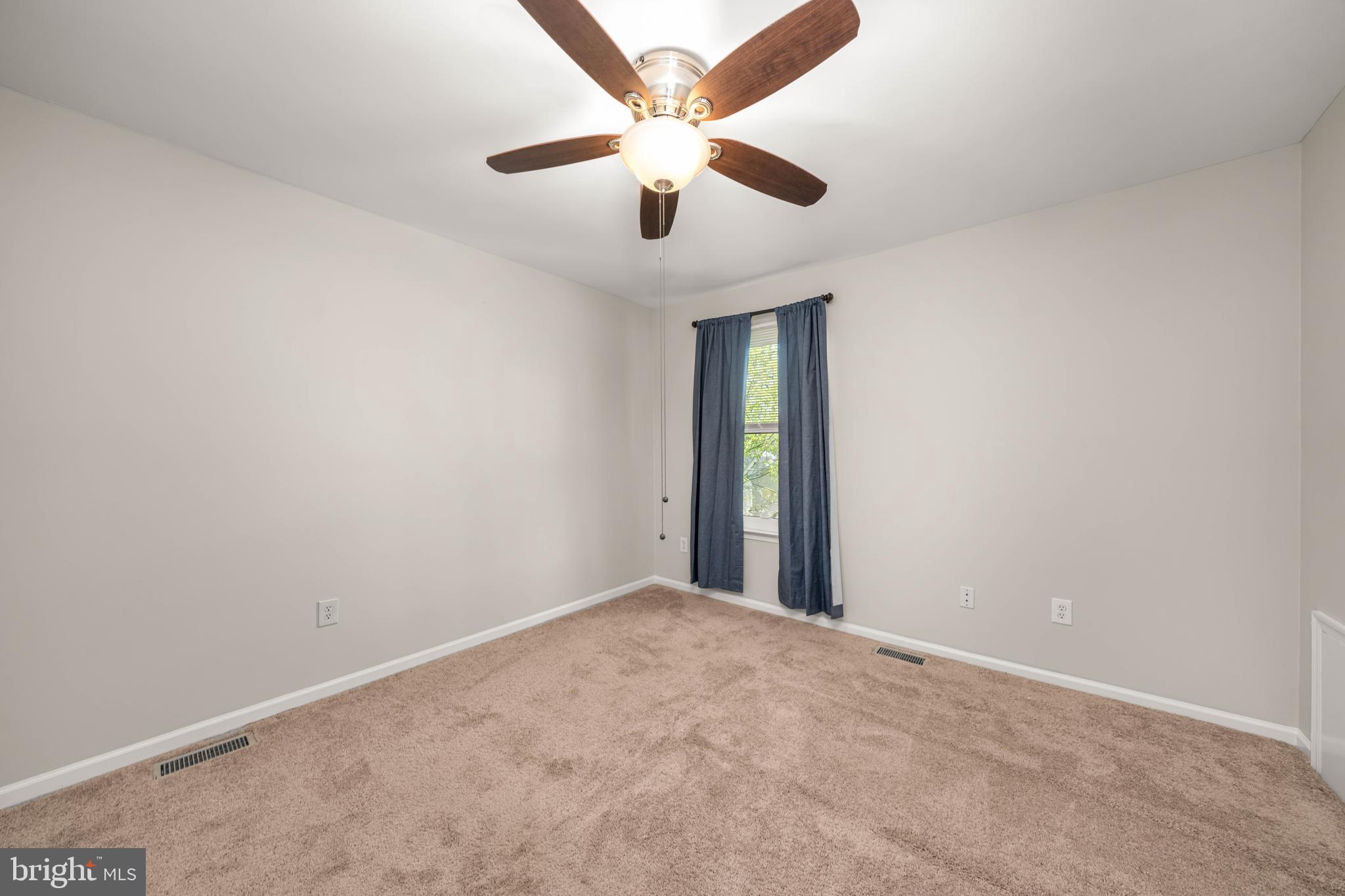 EDINBURGH VILLAS - Residential