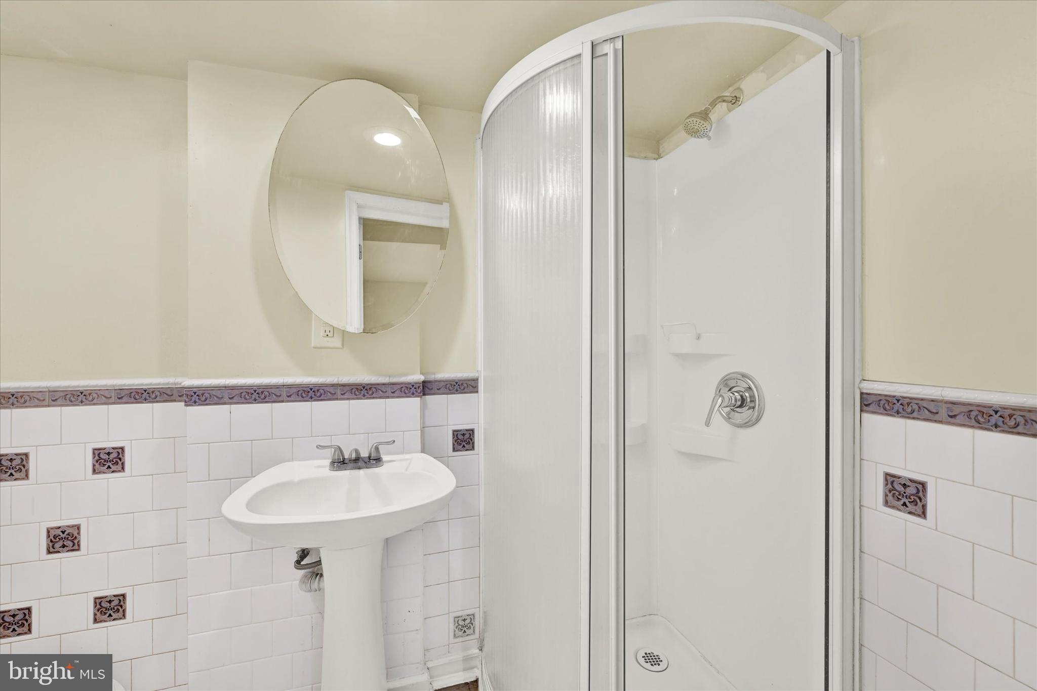 EDMONDSON HEIGHTS - Residential