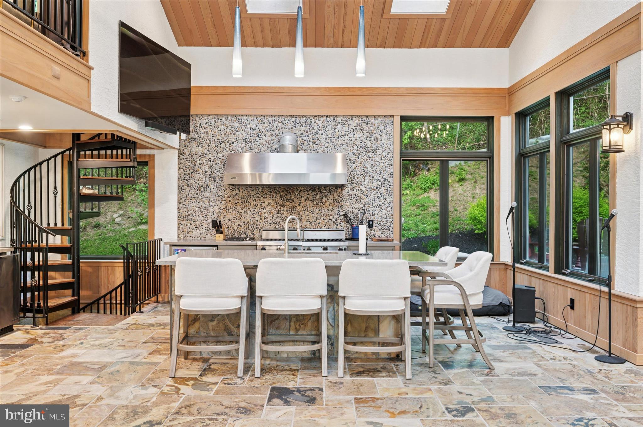 PENN VALLEY - Residential