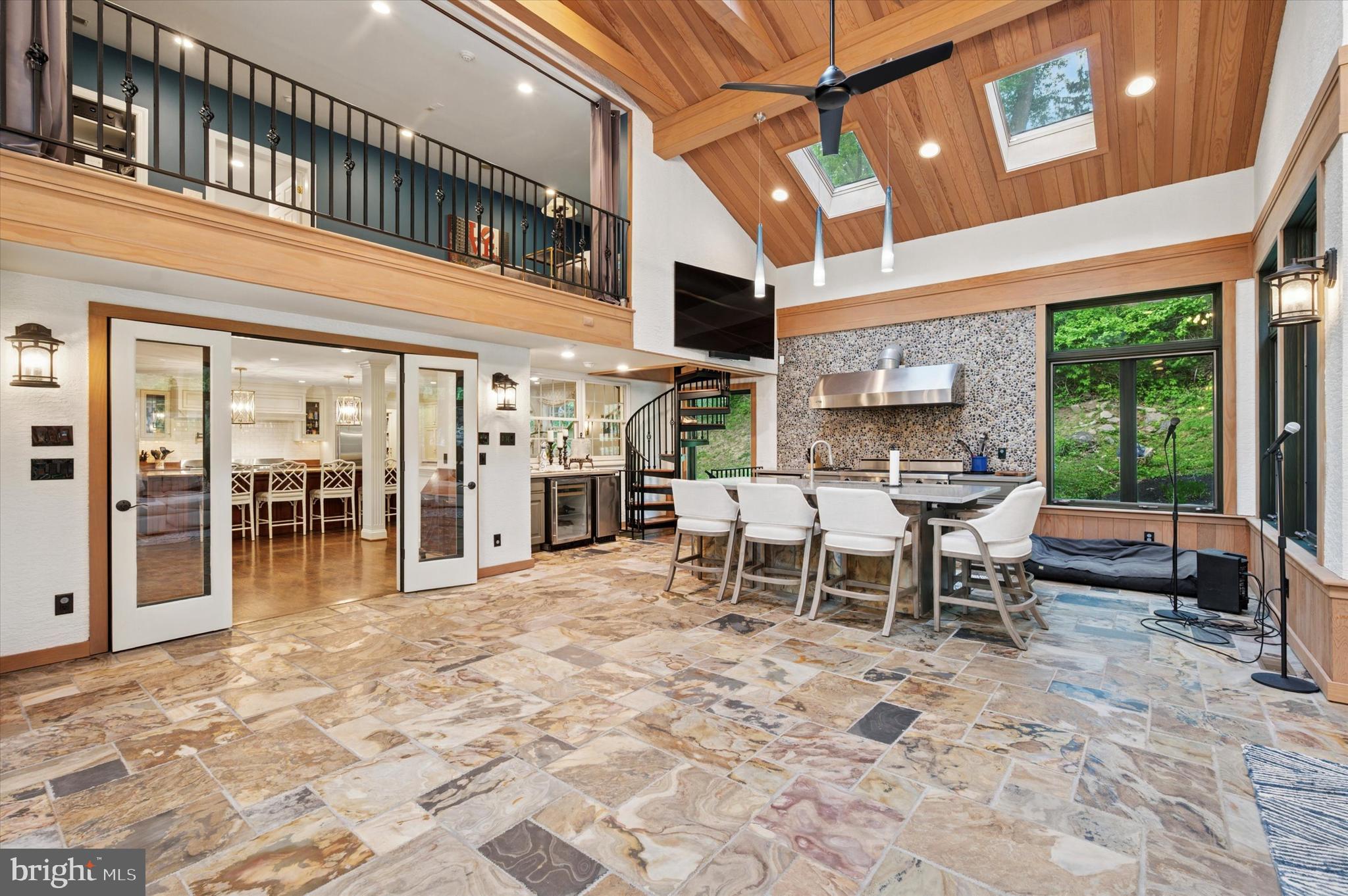 PENN VALLEY - Residential