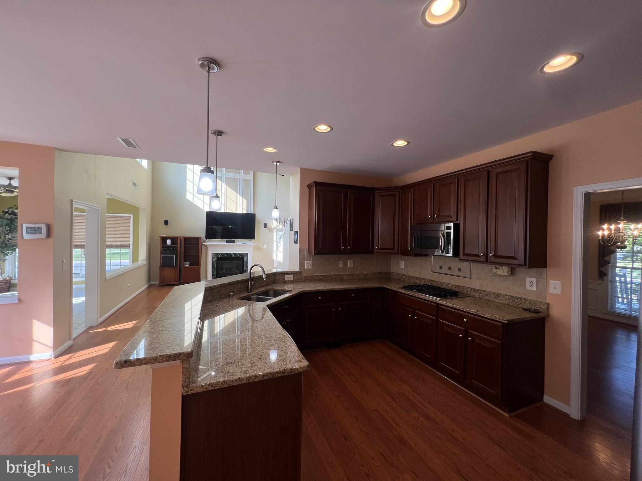 EASTON CLUB EAST - Residential