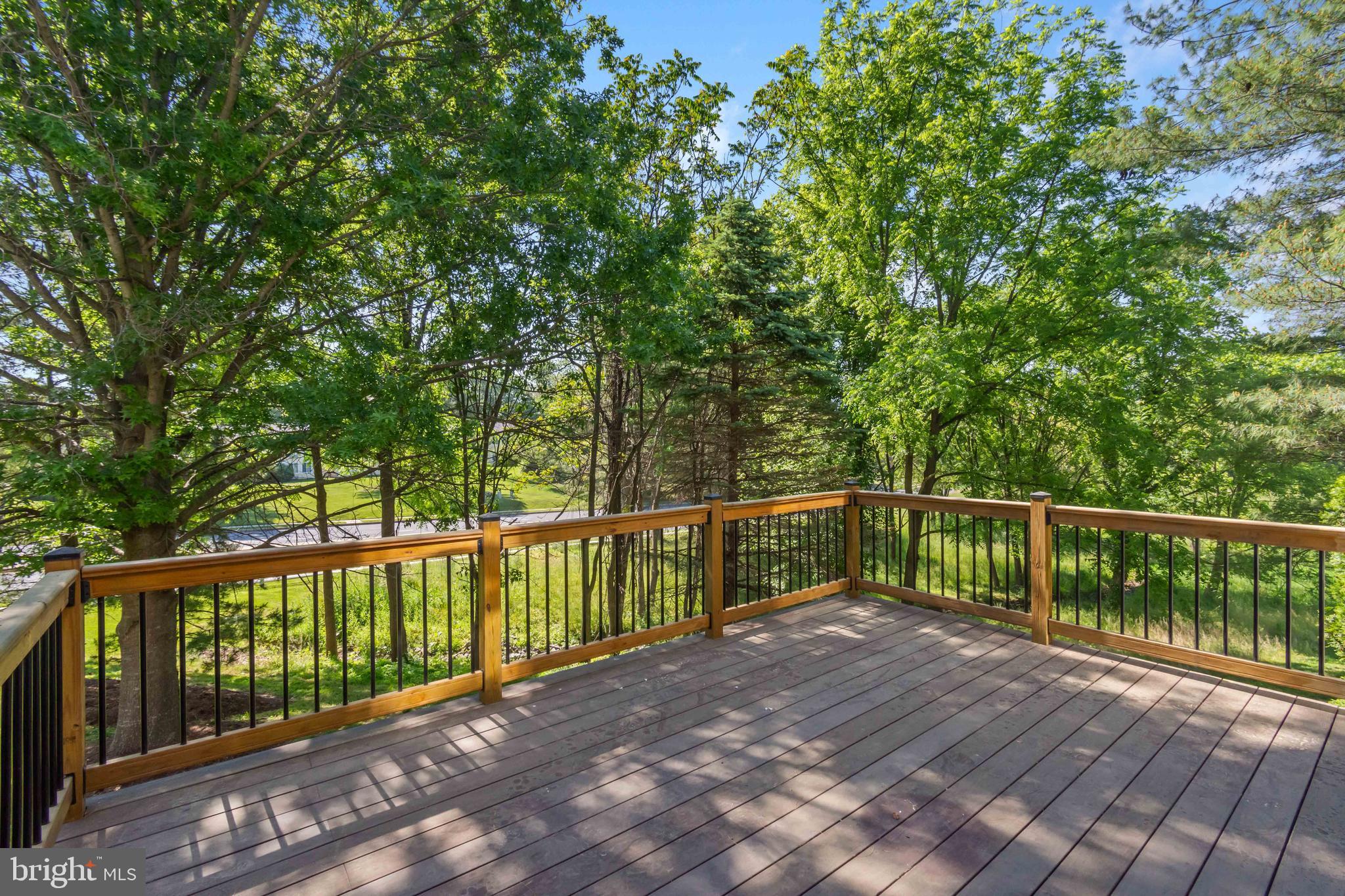HUNTERS CROSSING - Residential