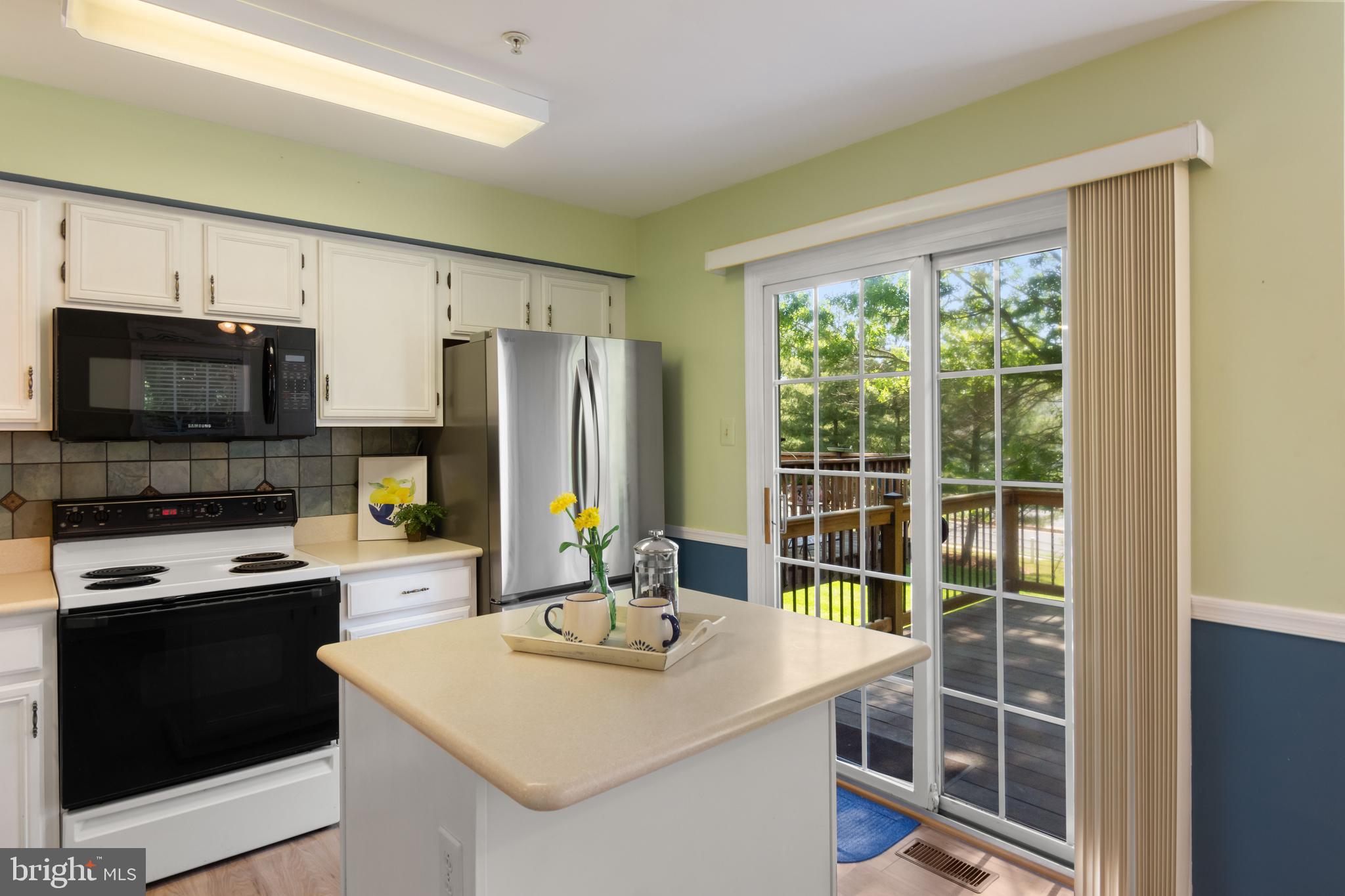 HUNTERS CROSSING - Residential