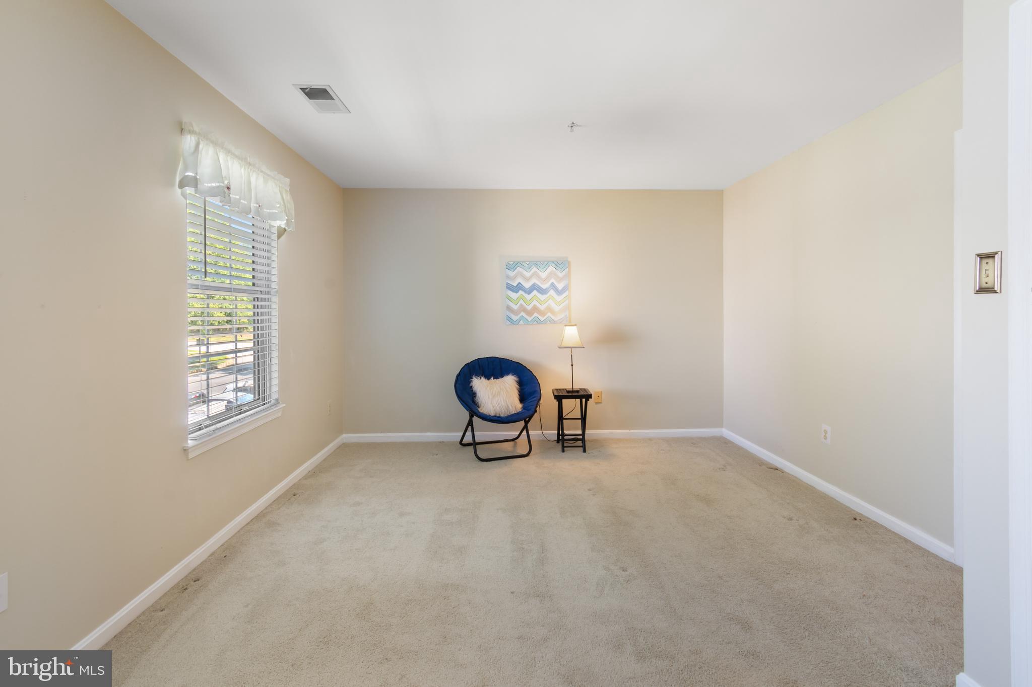 HUNTERS CROSSING - Residential