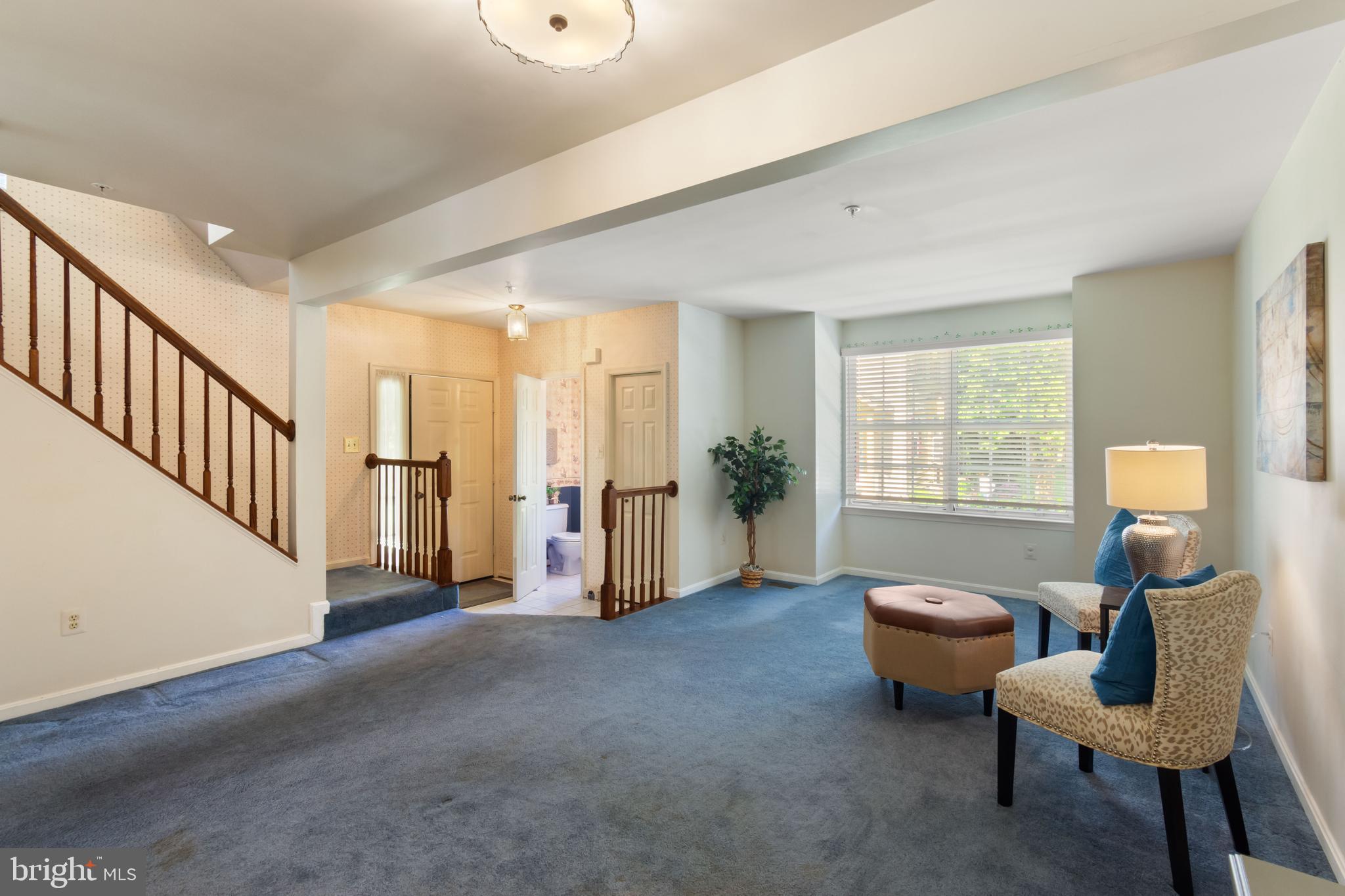 HUNTERS CROSSING - Residential