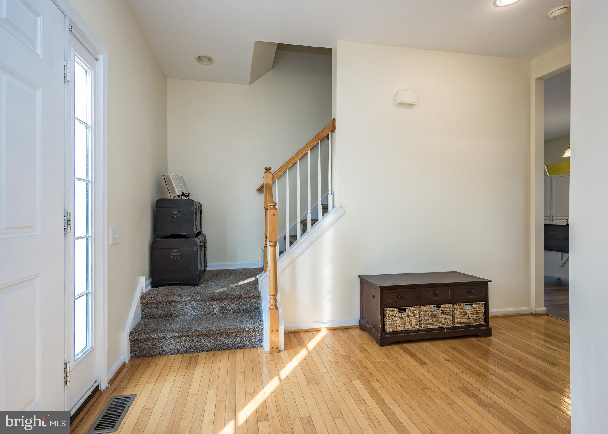 48 WHITE BIRCH DRIVE