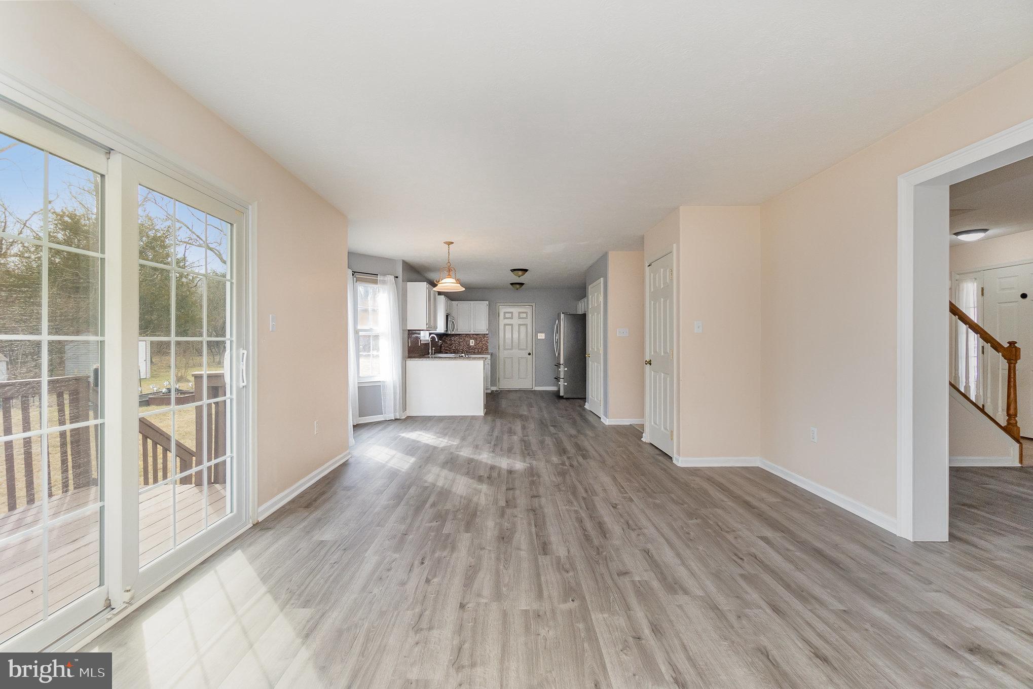 VILLAGE OF ELK RIDGE - Residential