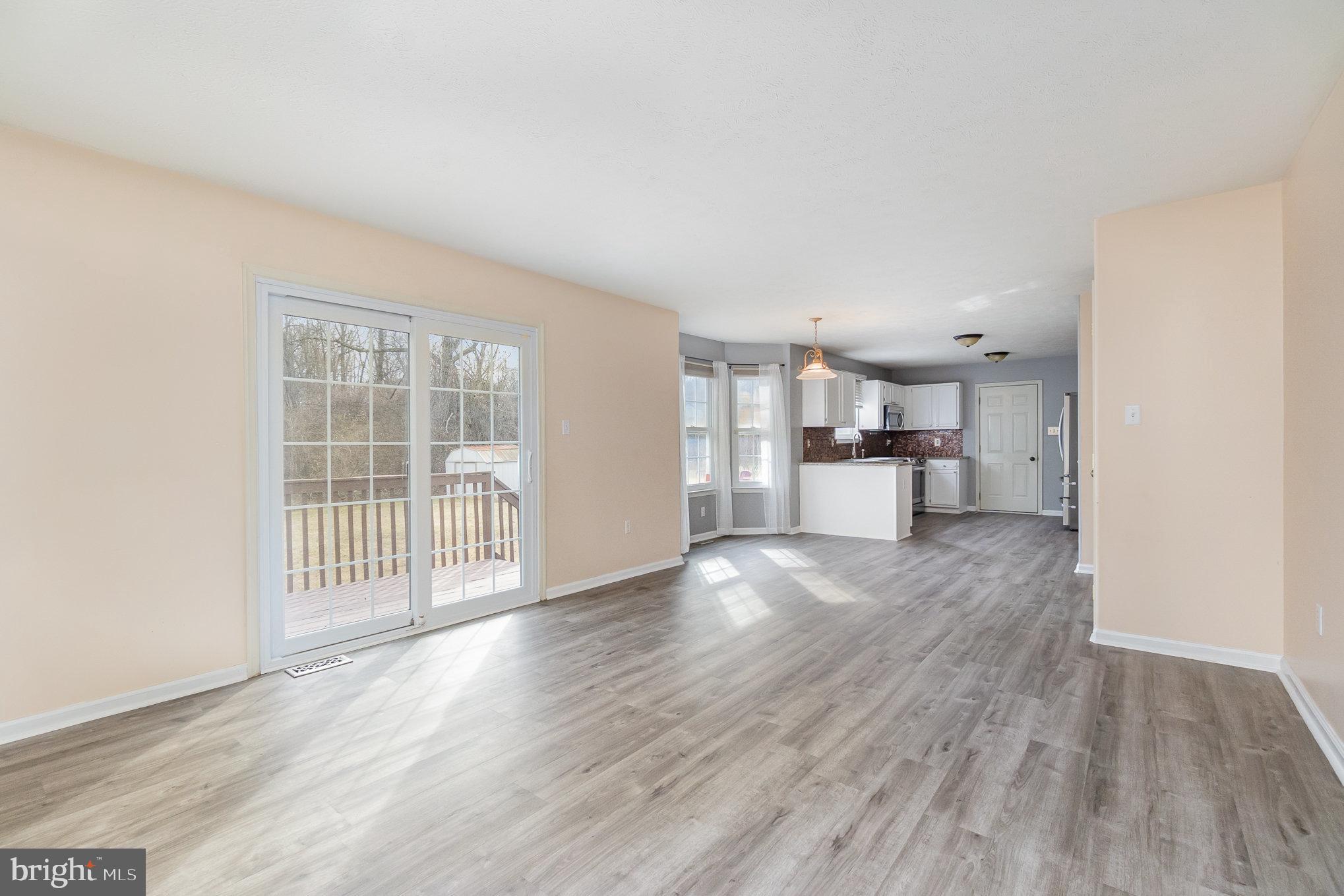 VILLAGE OF ELK RIDGE - Residential