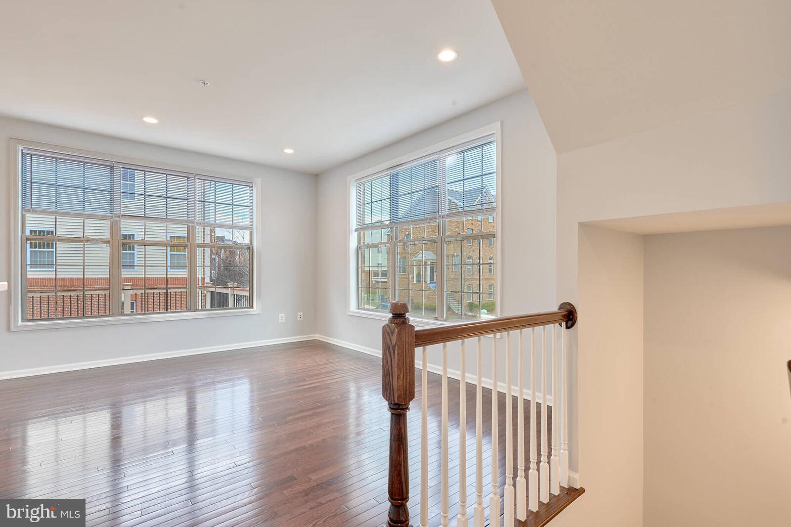 MOOREFIELD - Residential