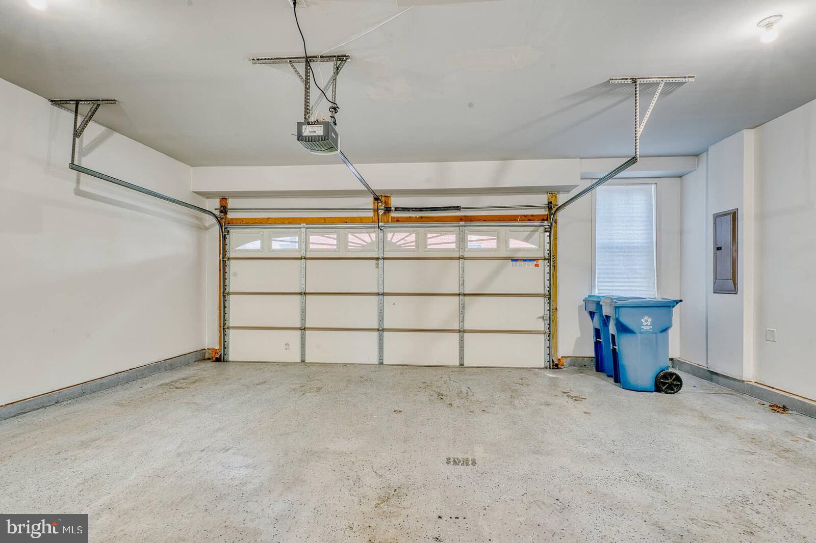 MOOREFIELD - Residential