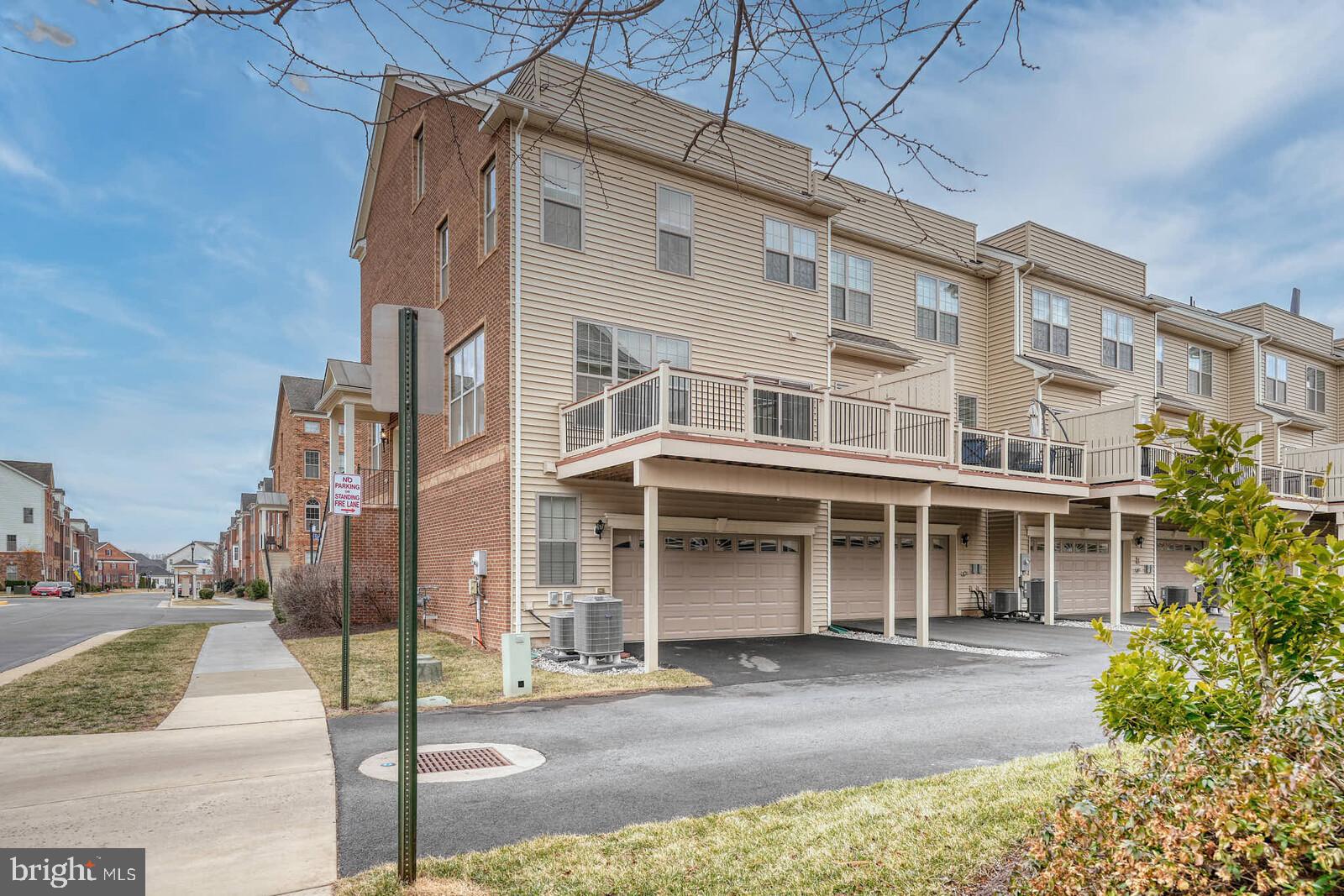 MOOREFIELD - Residential