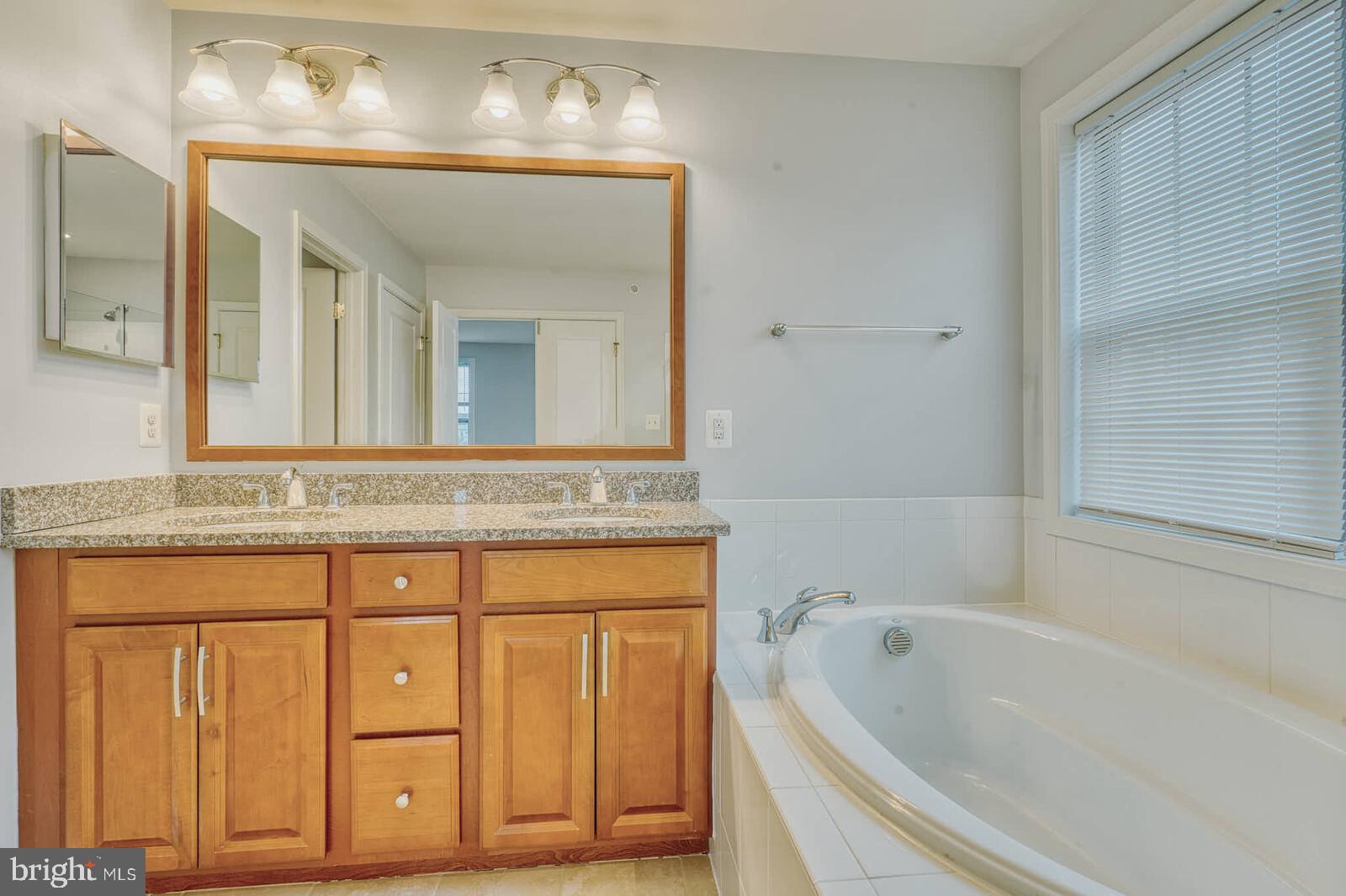 MOOREFIELD - Residential