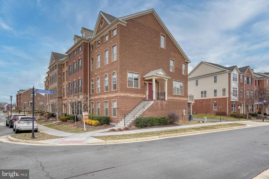 Huge price improvement!!! Beautiful Townhome in Ashburn - A Must-See!
This stunning 4-bedroom, 3.5-bathroom townhome offers over 3,000 sq. ft. of luxurious living space spread across four levels, filled with natural sunlight. Perfectly located in a desirable community, this home combines comfort, convenience, and modern amenities. Features include Gourmet Kitchen, Butler's pantry, Granite countertops, Stainless Steel Appliances, Hardwood floors. Two-car Garage, End Unit. Includes spacious deck, a 4th level loft and a rooftop terrace. 24-hour Fitness Center, Swimming Pool, Party Hall, Fully furnished Children s Play Area, and other GREAT Community amenities, Walking distance to School, SHOPPING, BUS TRANSPORT,  Silver Line Ashburn METRO. Very close to Urgent care medical facility, area shopping centers, and I267.