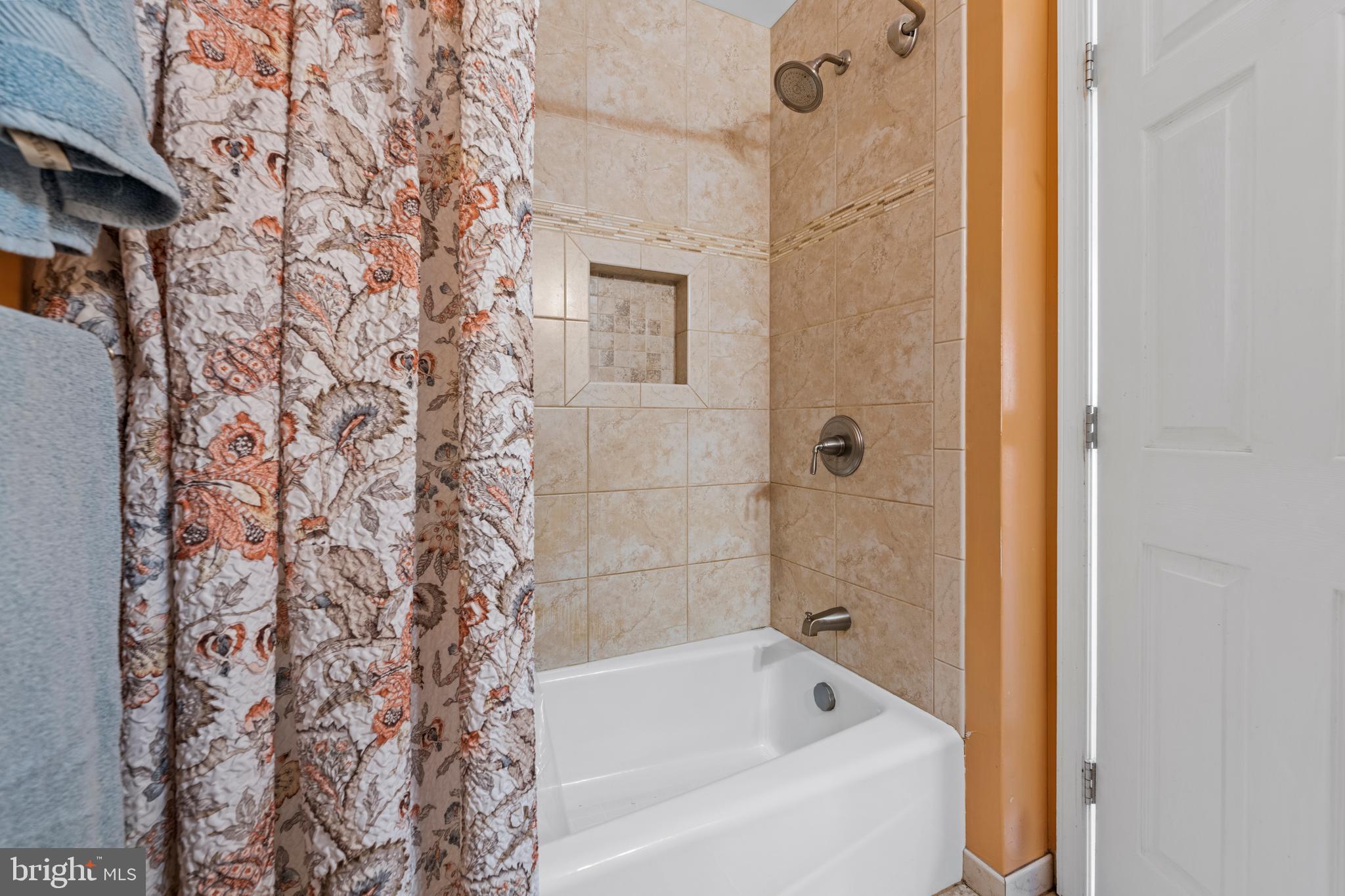 CAPE ST CLAIRE - Residential