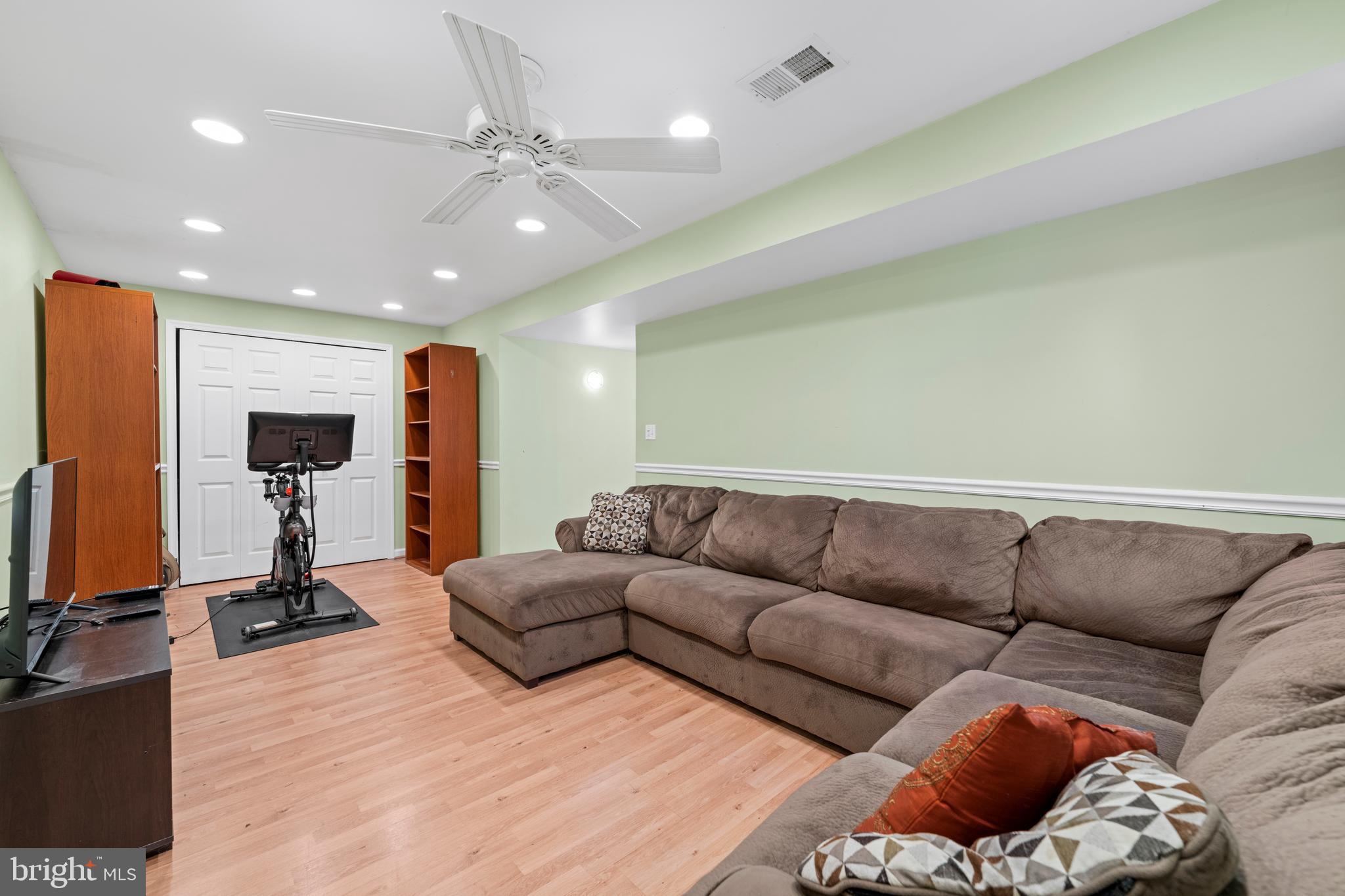 CAPE ST CLAIRE - Residential