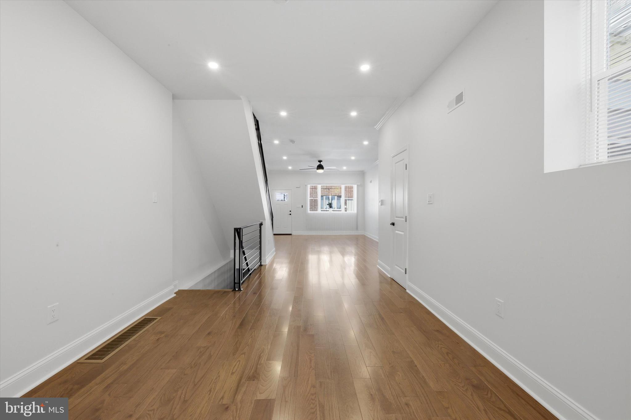 LOWER MOYAMENSING - Residential