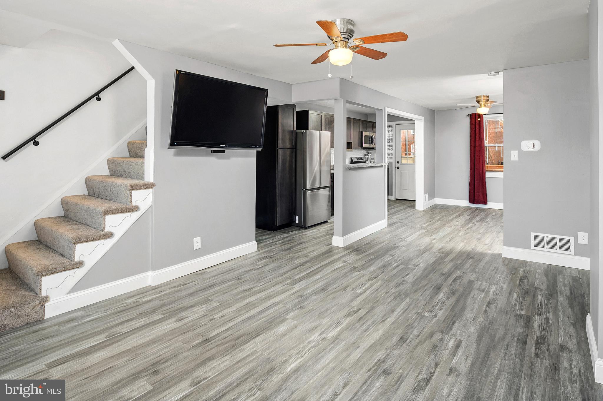 NORTH POINT VILLAGE - Residential