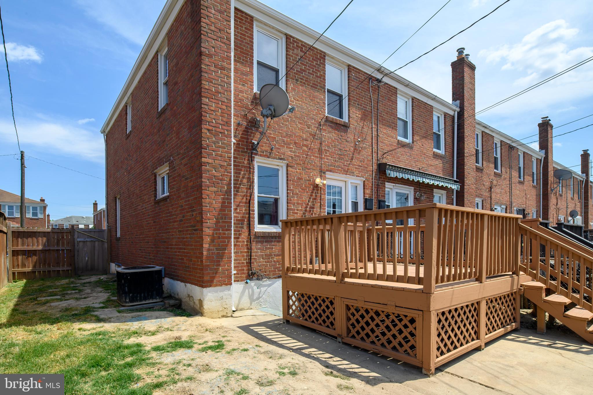 NORTH POINT VILLAGE - Residential