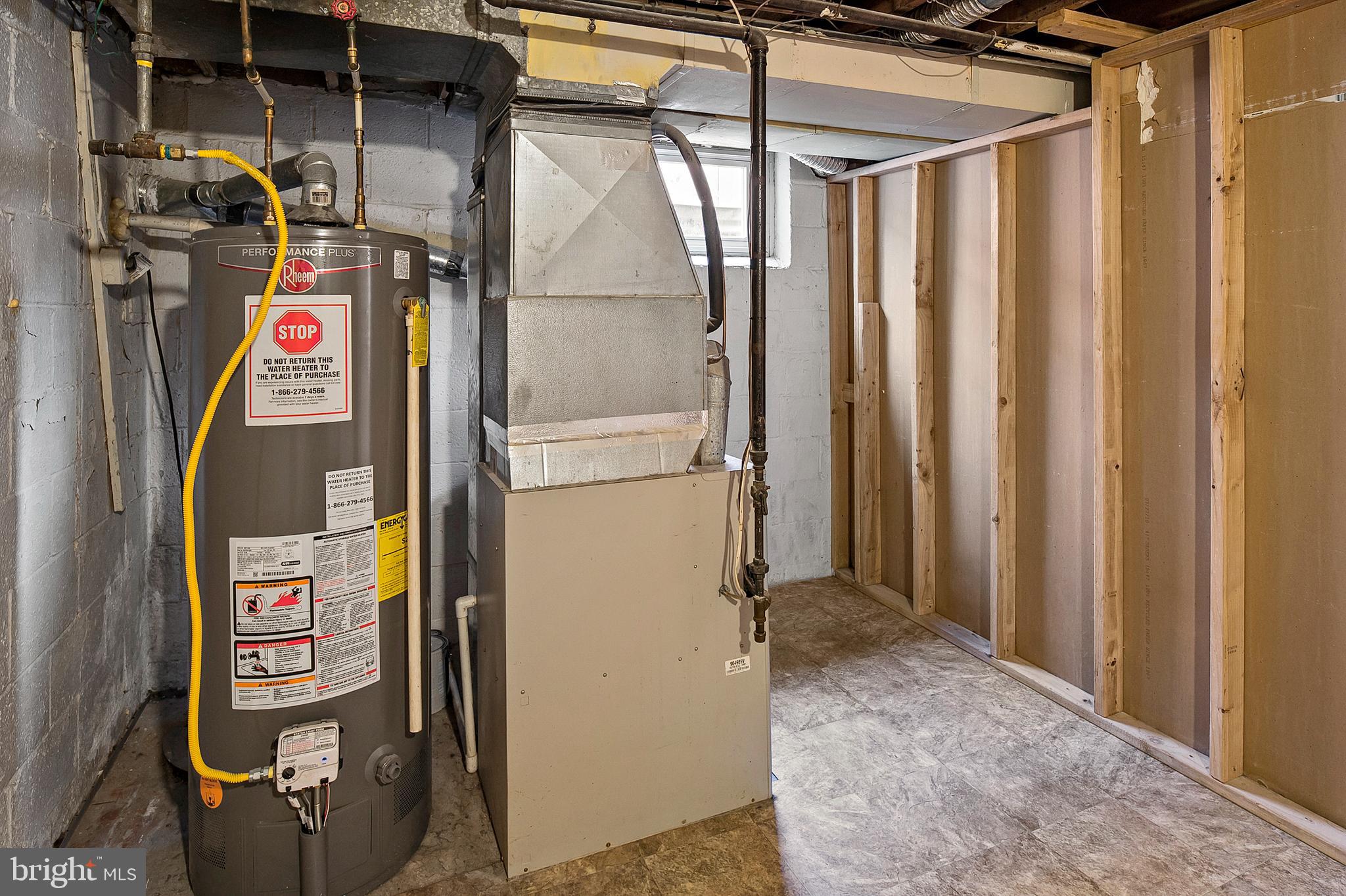 NORTH POINT VILLAGE - Residential