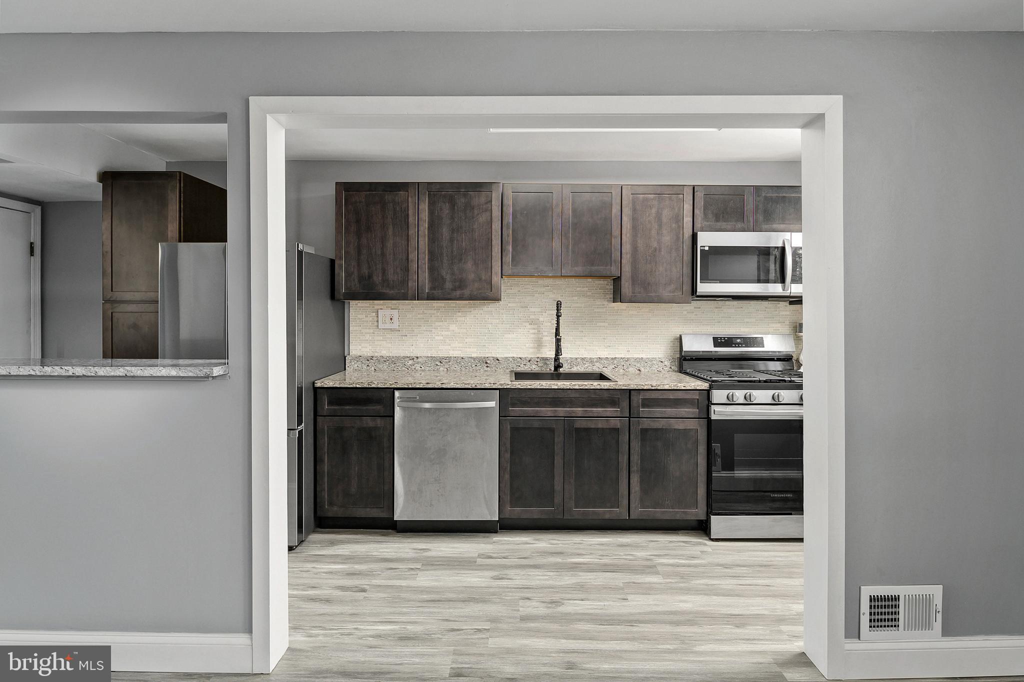 NORTH POINT VILLAGE - Residential