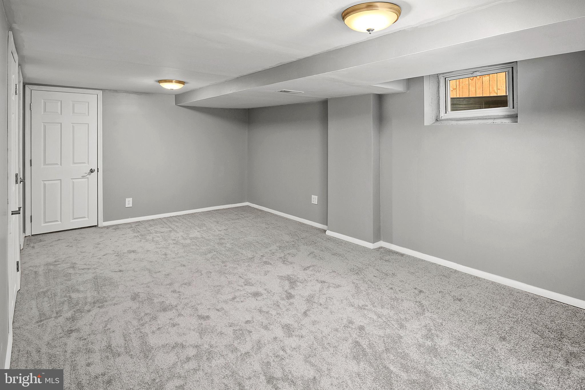 NORTH POINT VILLAGE - Residential