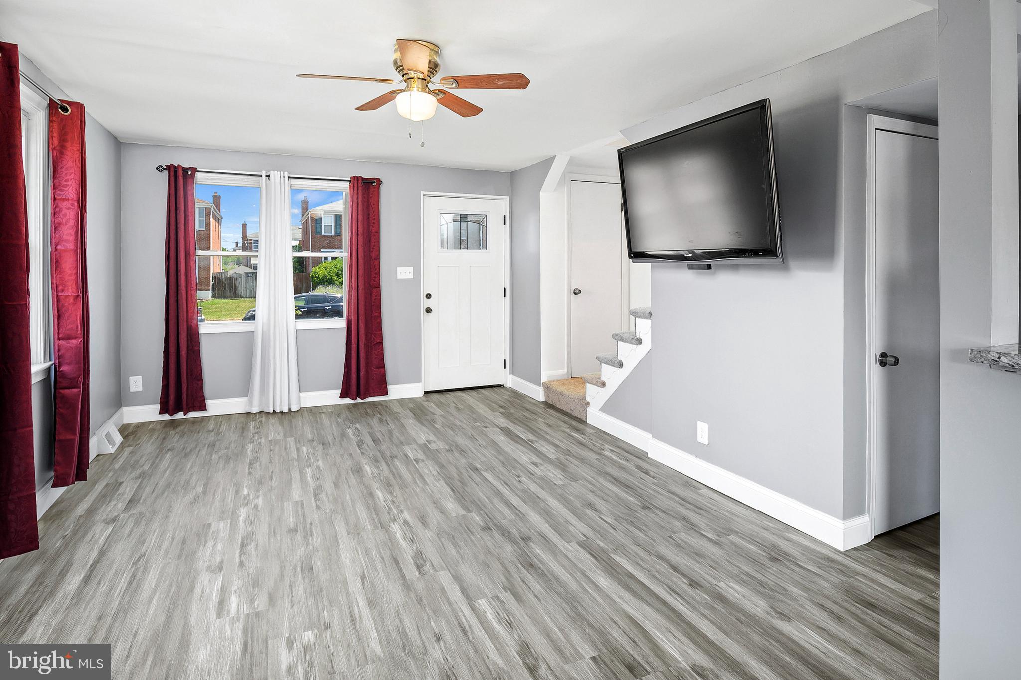 NORTH POINT VILLAGE - Residential