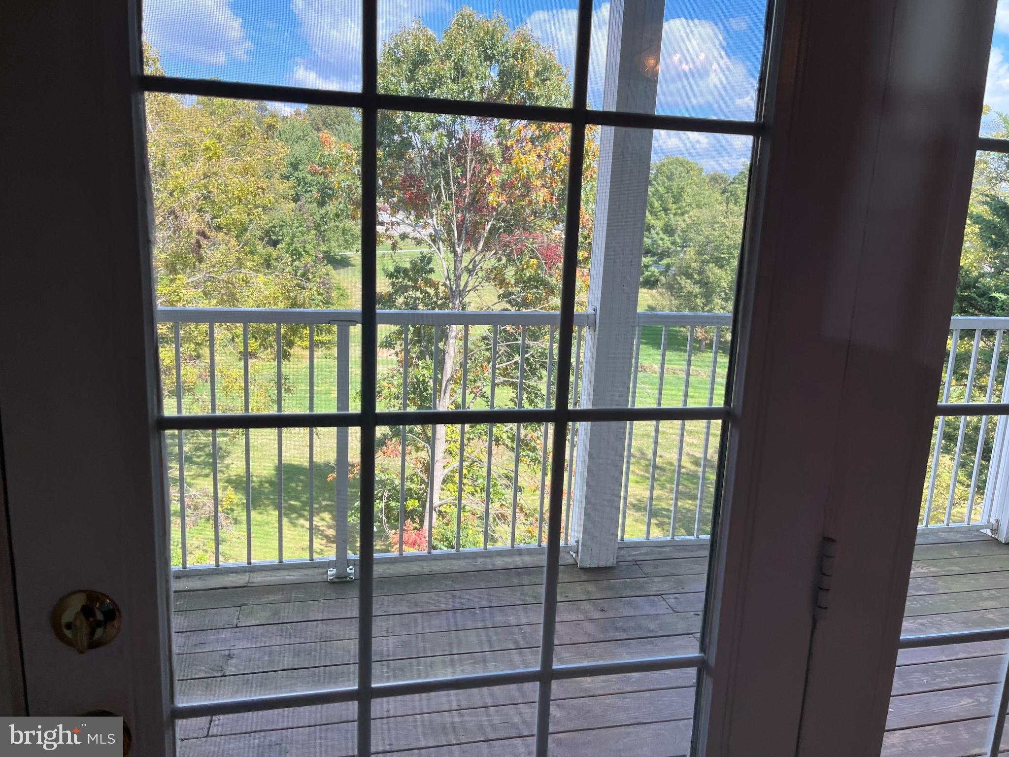 THE FIELDS - Residential