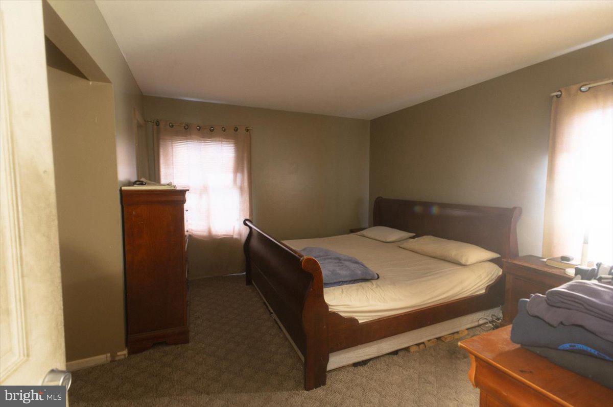 SNOWDEN OAKS - Residential