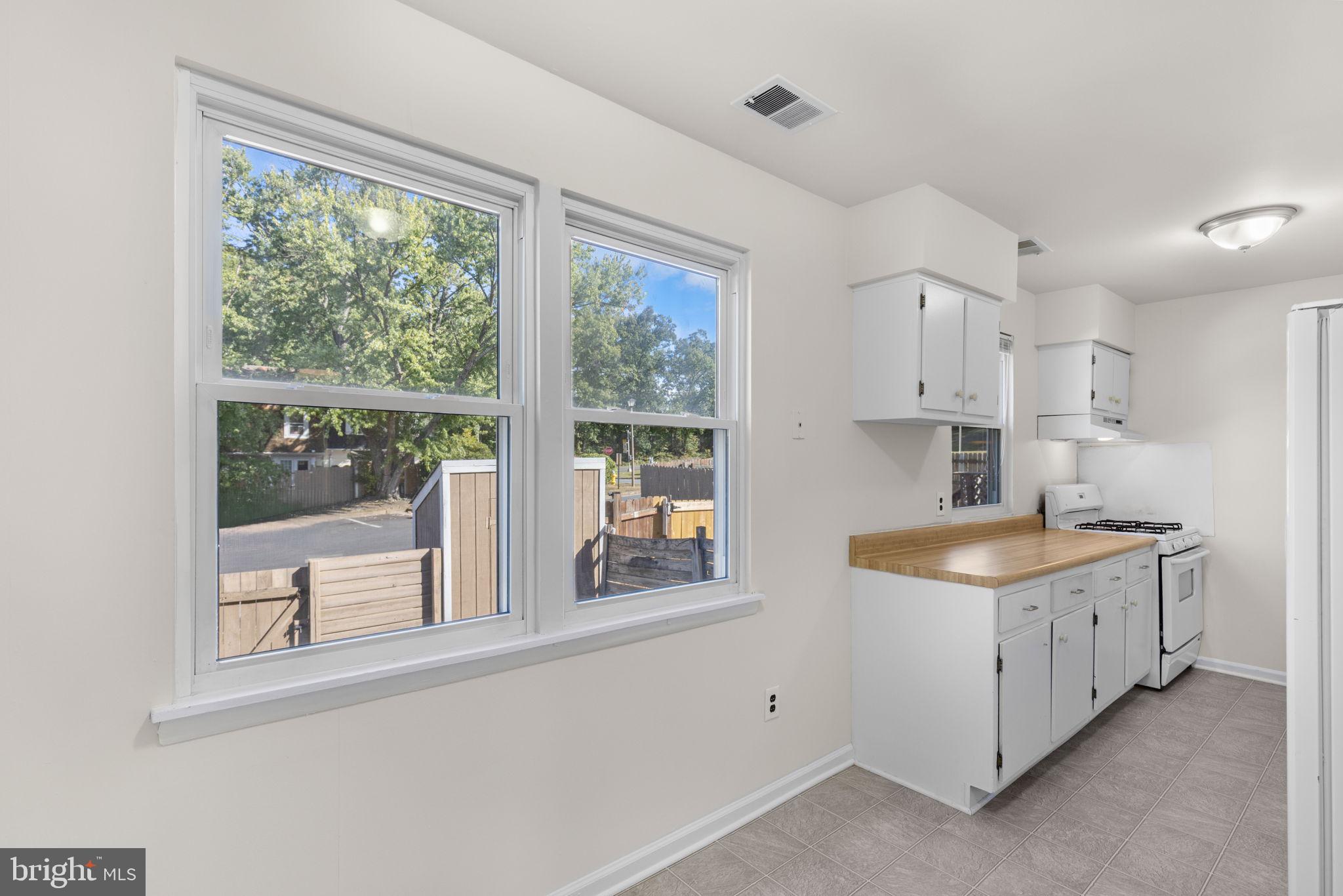 JEFFERSON PLACE - Residential