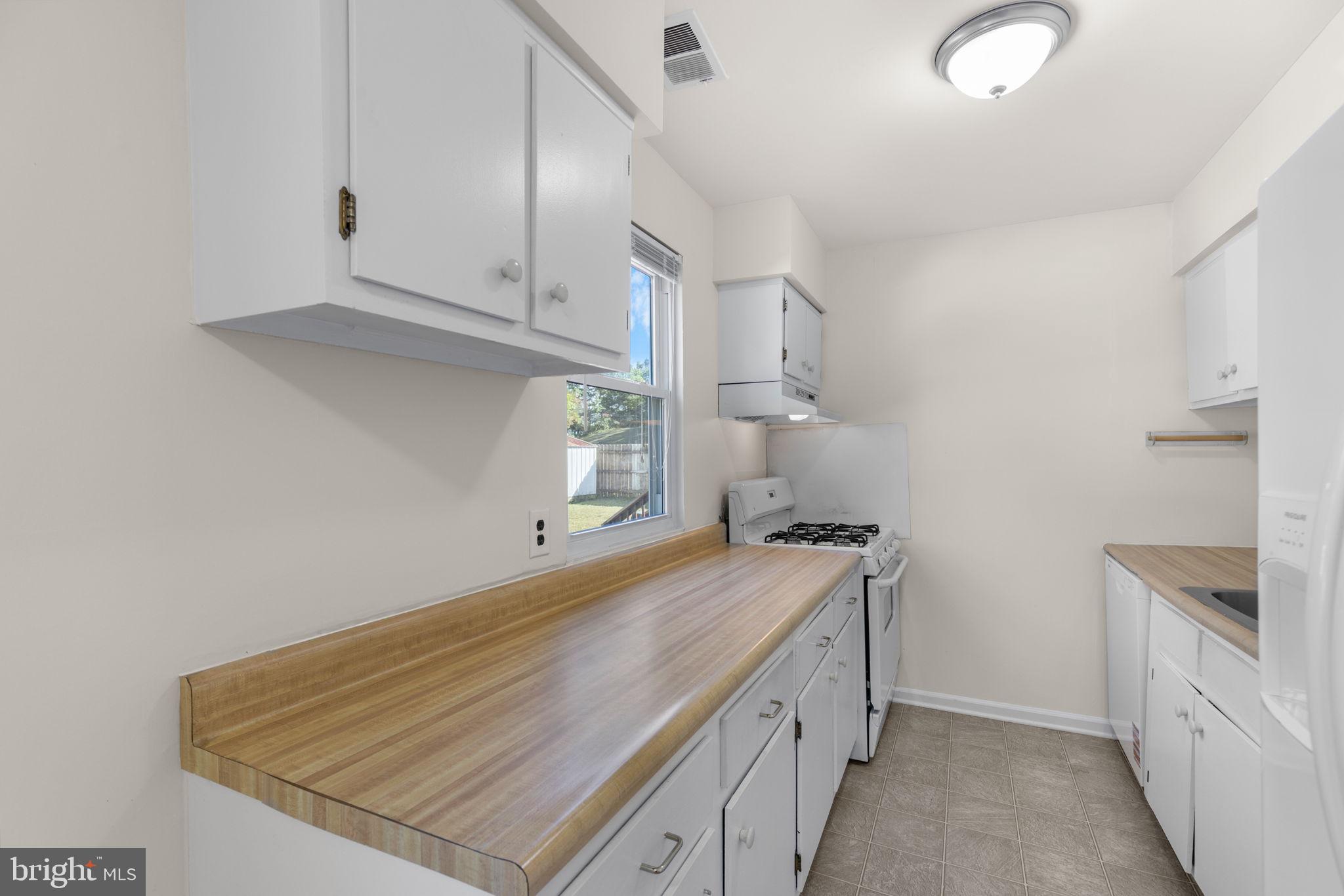 JEFFERSON PLACE - Residential