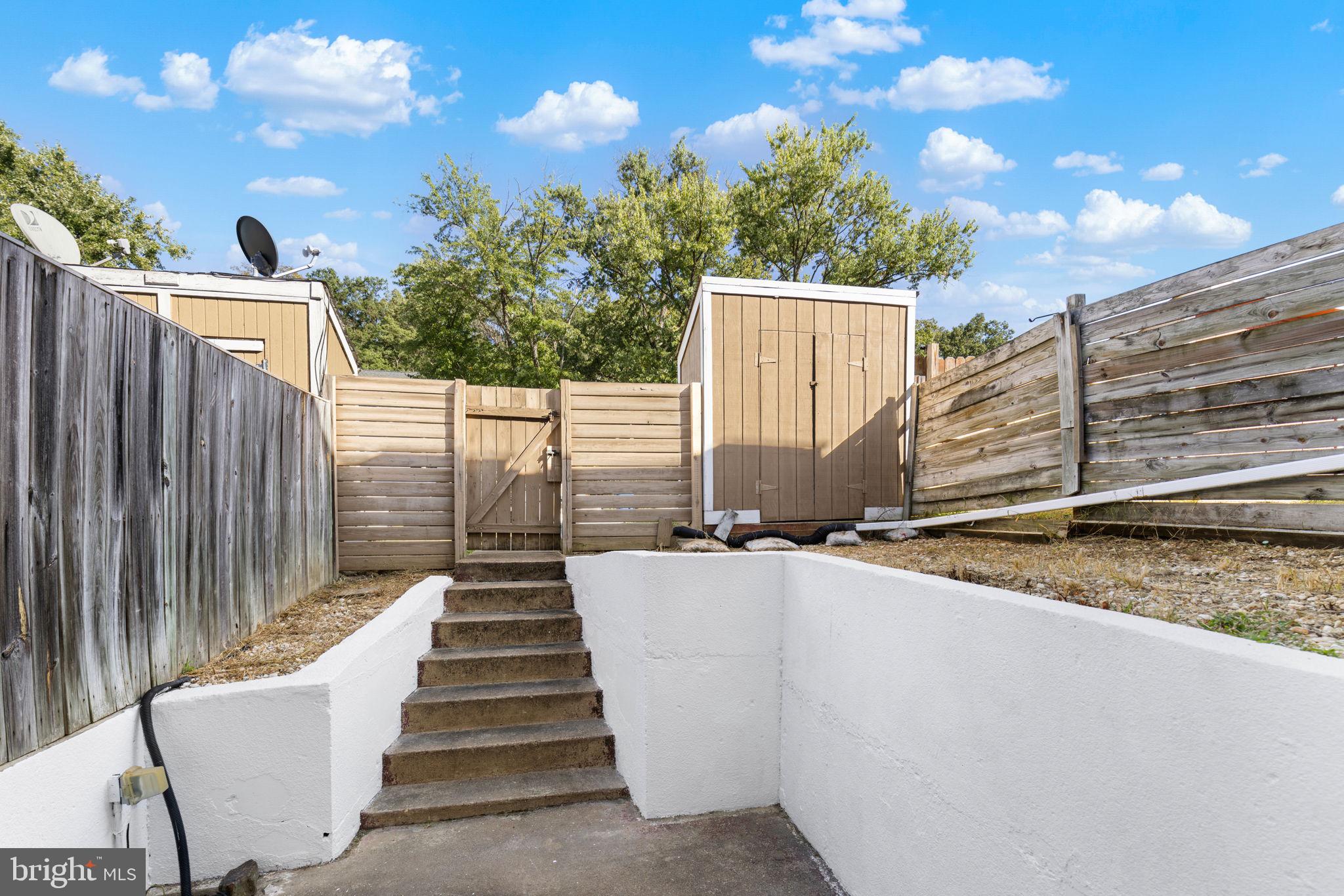 JEFFERSON PLACE - Residential