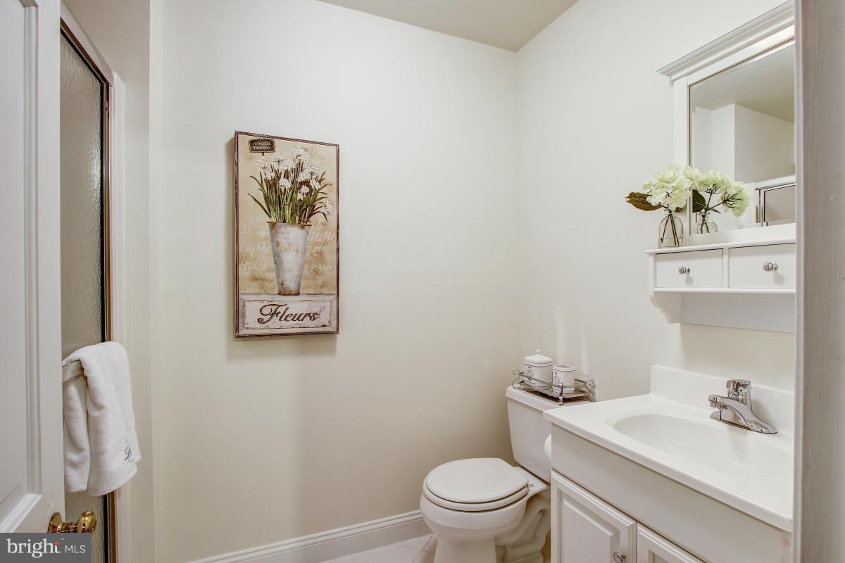 BANNOCKBURN ESTATES - Residential