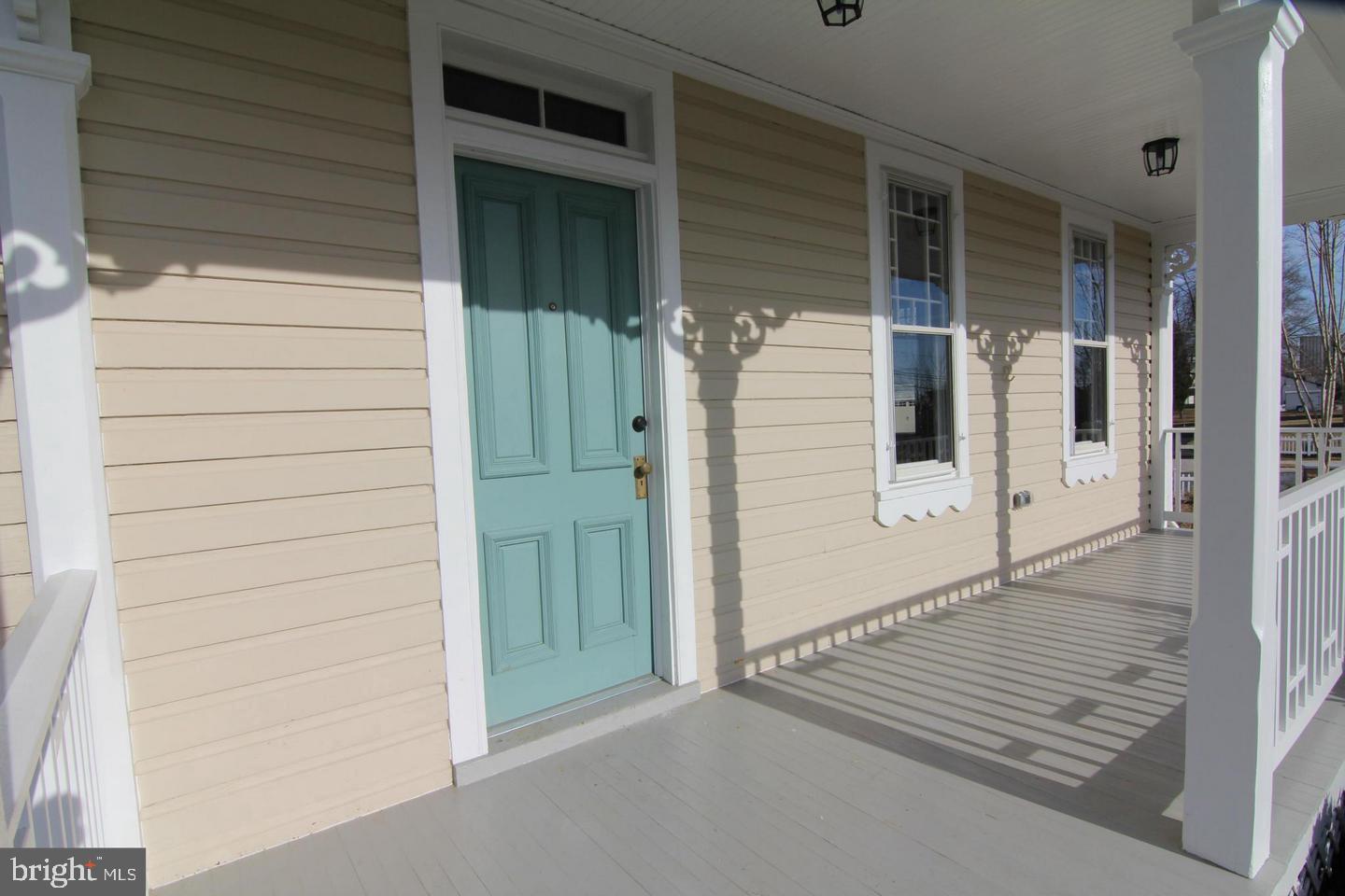 ASHBURN PLACE - Residential Lease