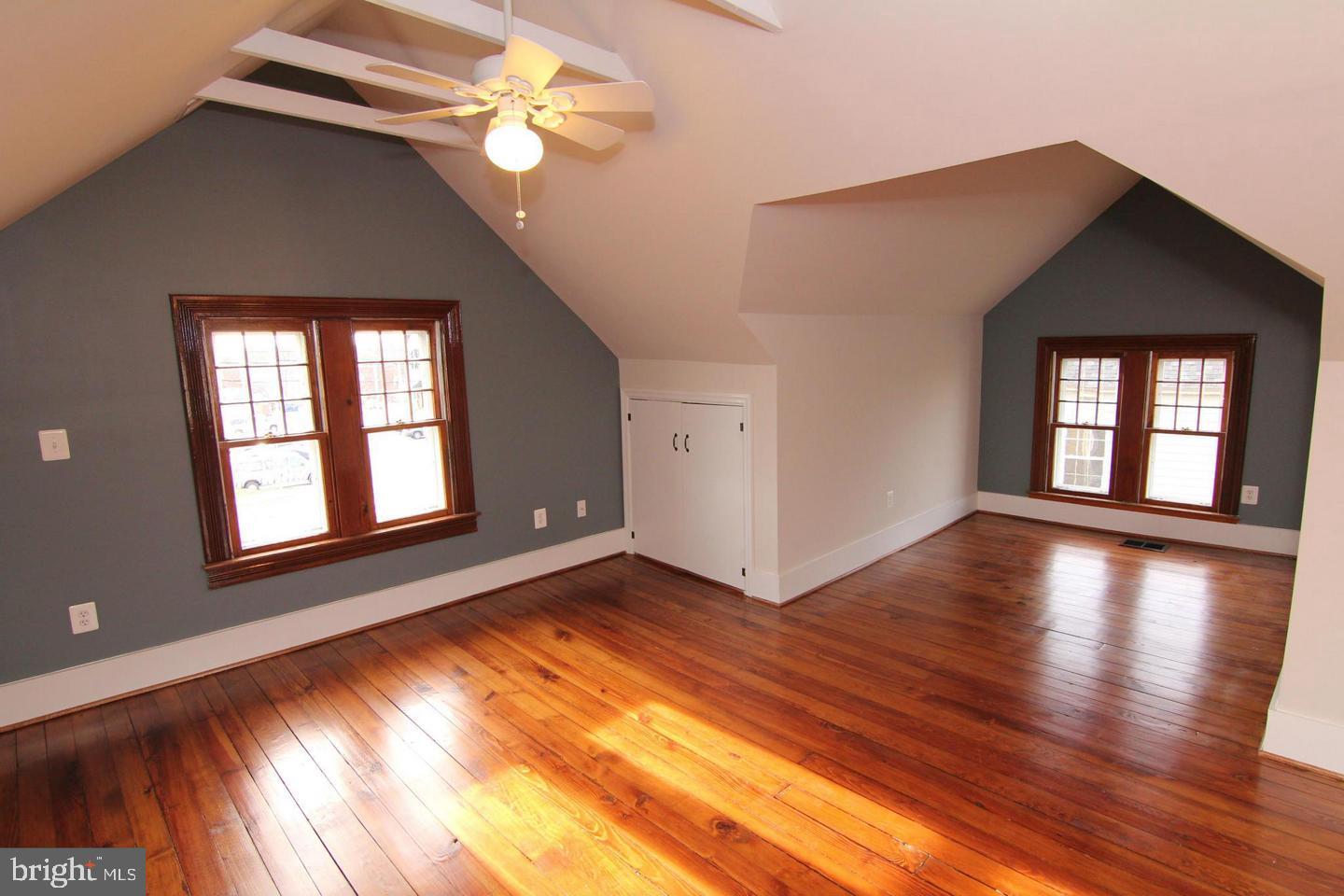 ASHBURN PLACE - Residential Lease