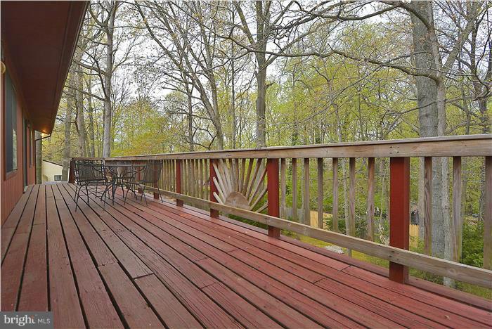 GALLOWS ESTATES - Residential