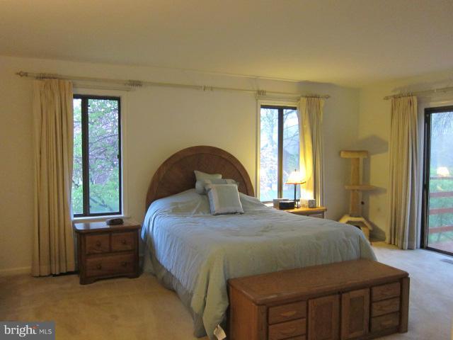 GALLOWS ESTATES - Residential