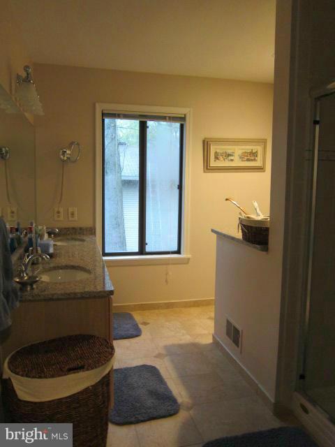 GALLOWS ESTATES - Residential